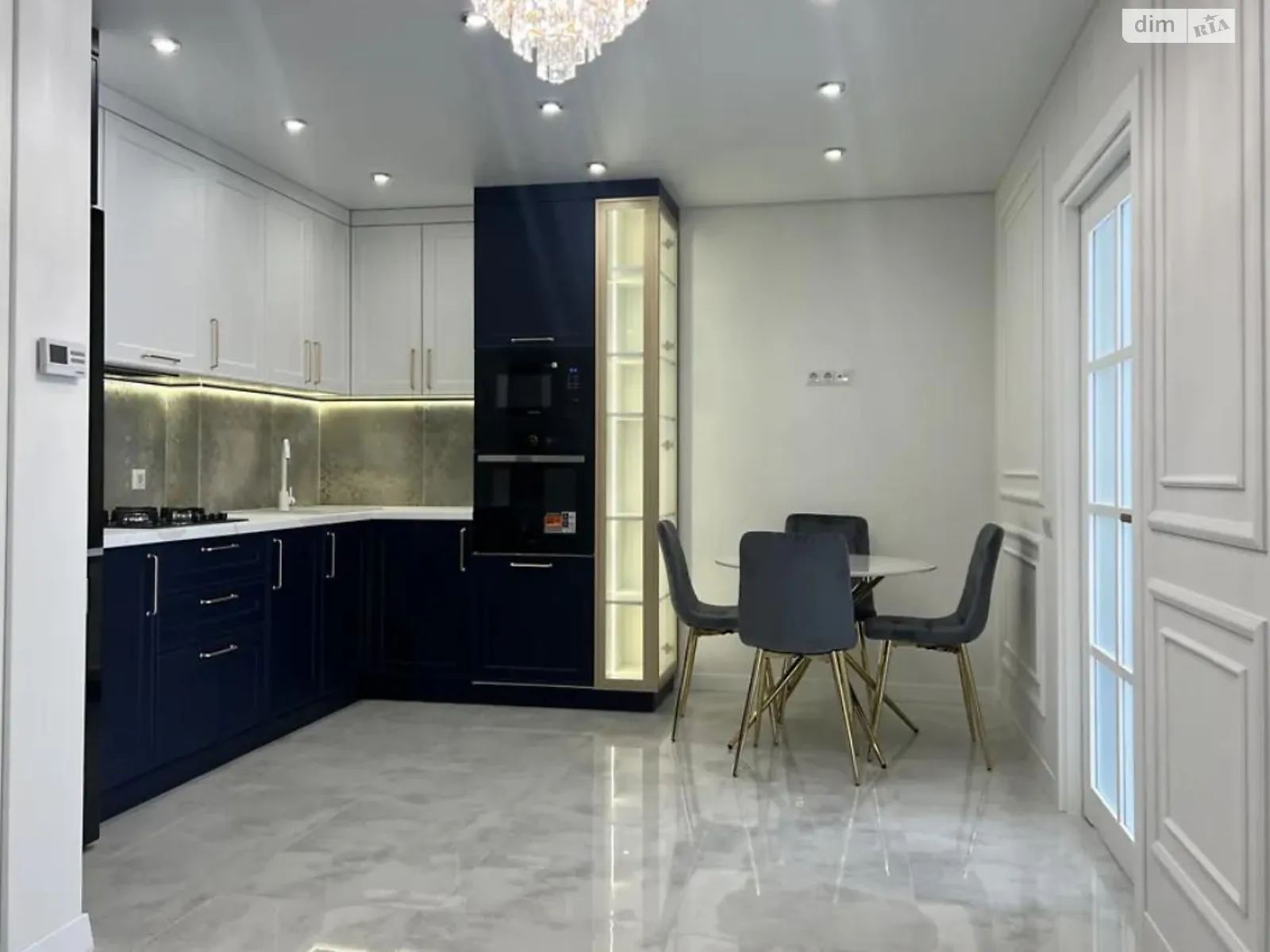 2-комнатная квартира 56 кв. м в Тернополе, ул. Киевская, 9Д - фото 1