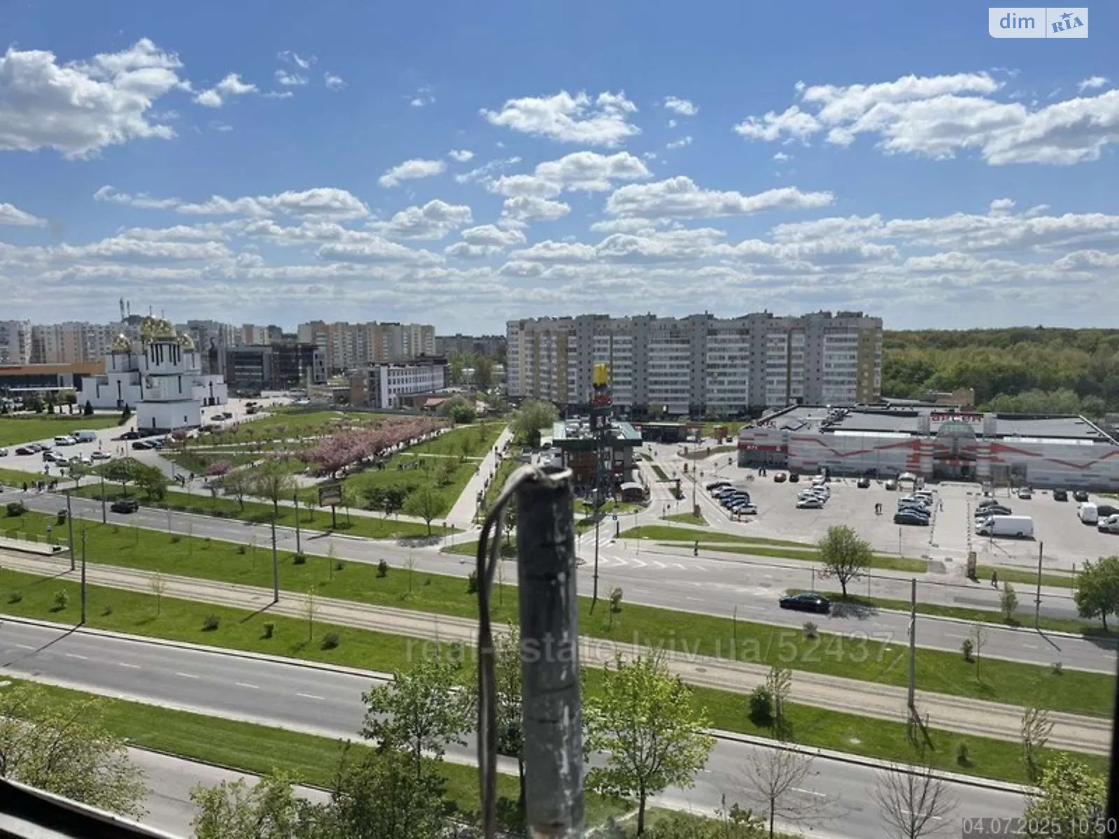 Продается 3-комнатная квартира 66.8 кв. м в Львове, просп. Красной Калины, 77 - фото 1