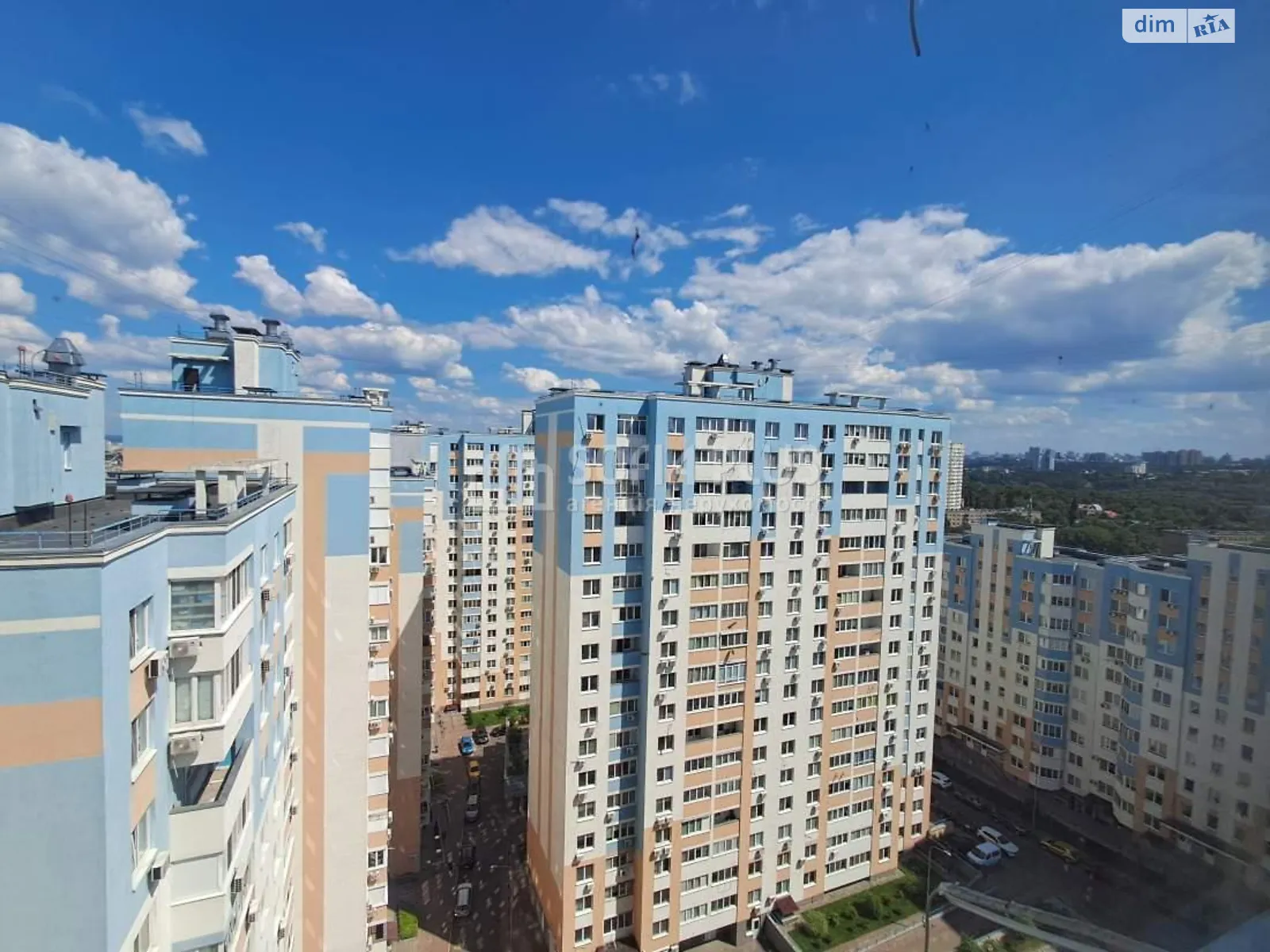 Продается 3-комнатная квартира 80.6 кв. м в Киеве, ул. Сергeя Данченко, 32 - фото 1