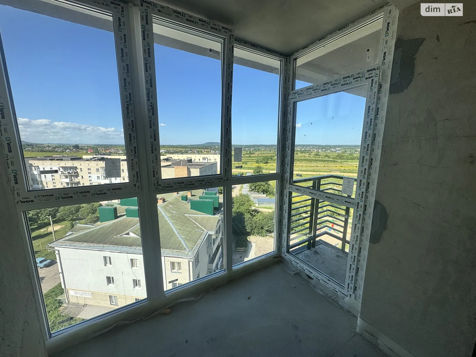 Продается 2-комнатная квартира 59.21 кв. м в Кременце, ул. Горбача, 5Б - фото 1