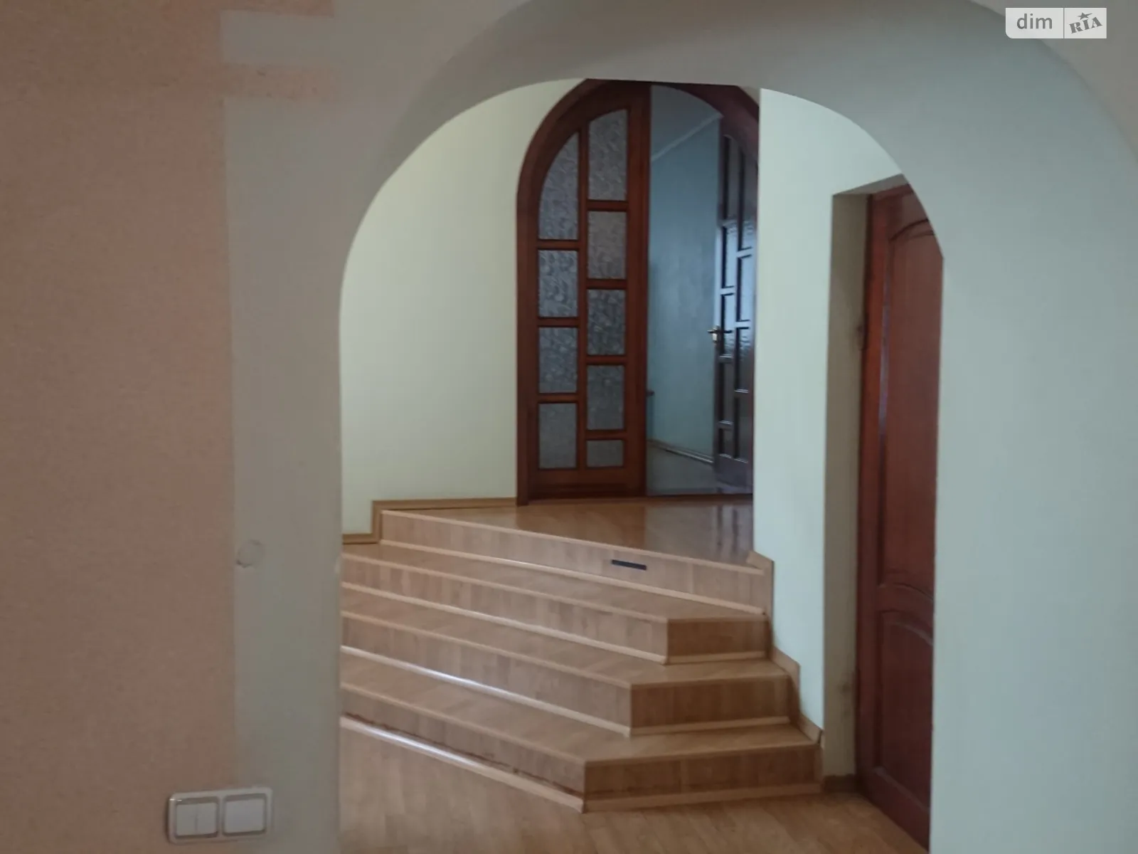 Продается 3-комнатная квартира 200 кв. м в Виннице, Барское шосе, 19 - фото 1