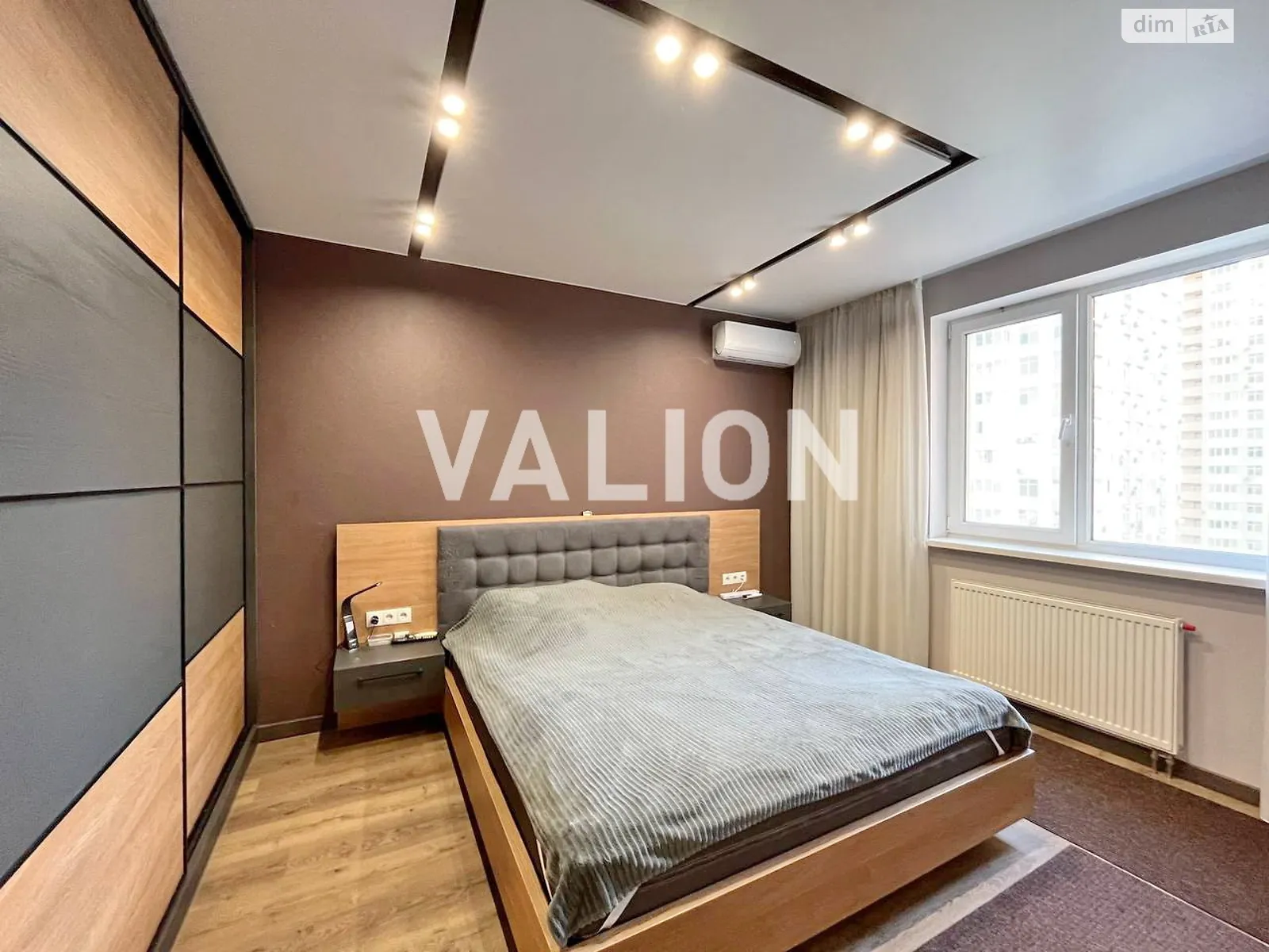 Продається 2-кімнатна квартира 83 кв. м у Києві, вул. Сім'ї Кульженків, 37 - фото 1