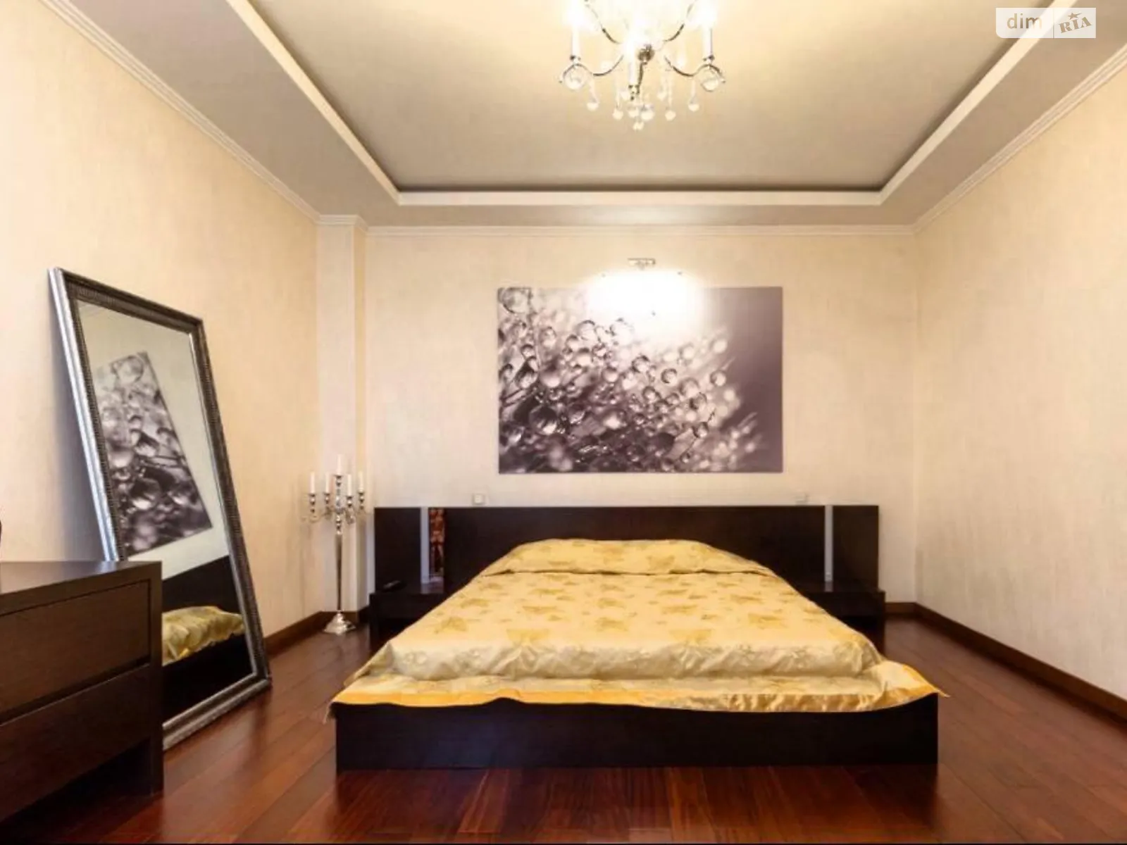 Продается 2-комнатная квартира 79 кв. м в Одессе, просп. Шевченко - фото 1