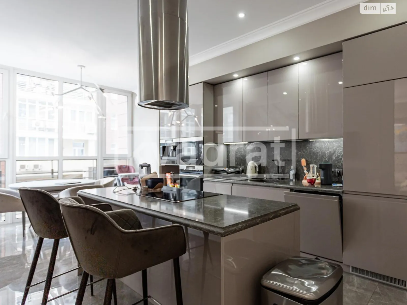 Продается 2-комнатная квартира 79 кв. м в Киеве, ул. Саперное Поле, 12 - фото 1
