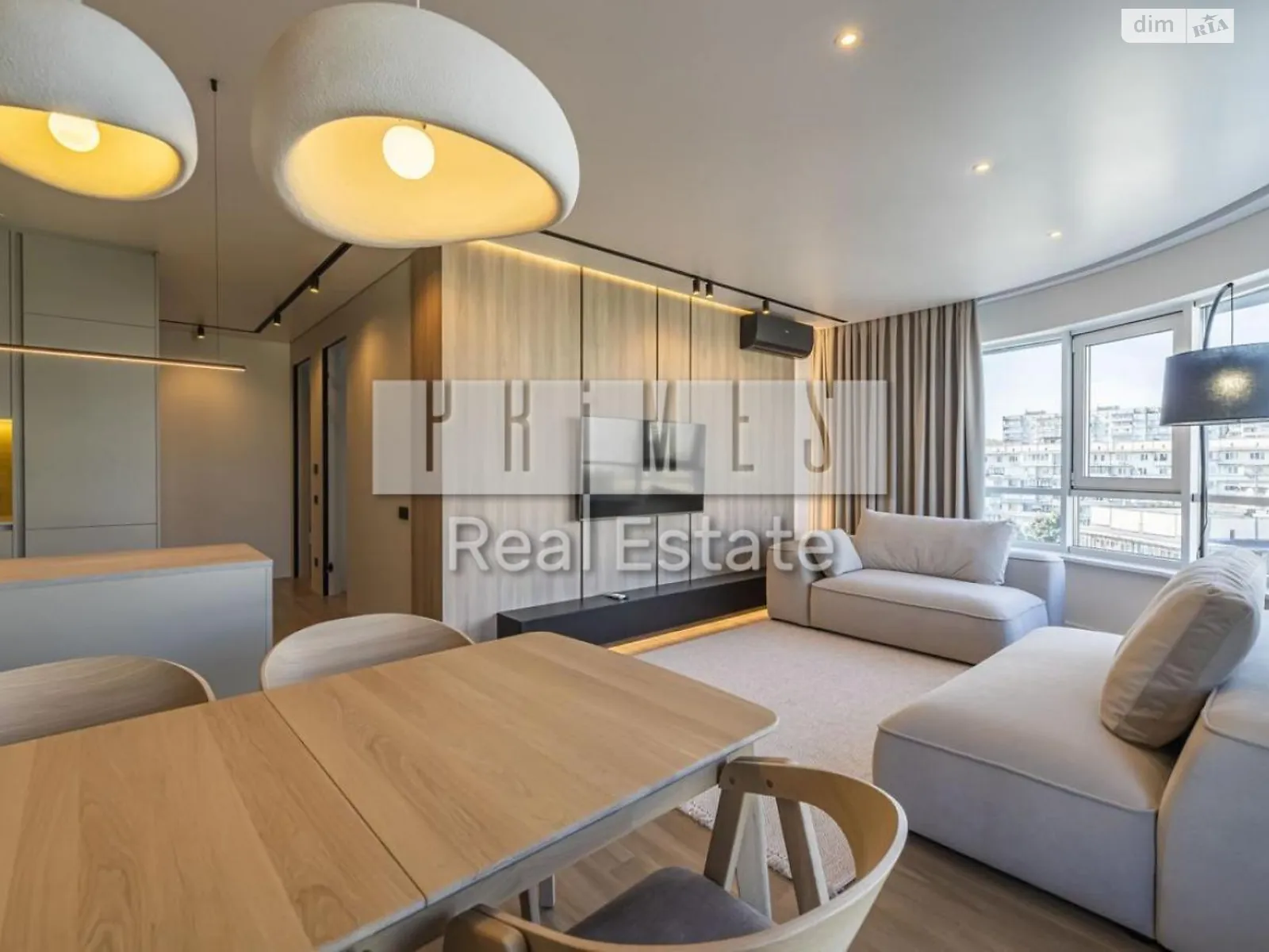 Продается 2-комнатная квартира 70.5 кв. м в Киеве, пер. Ужгородский, 4/1 - фото 1