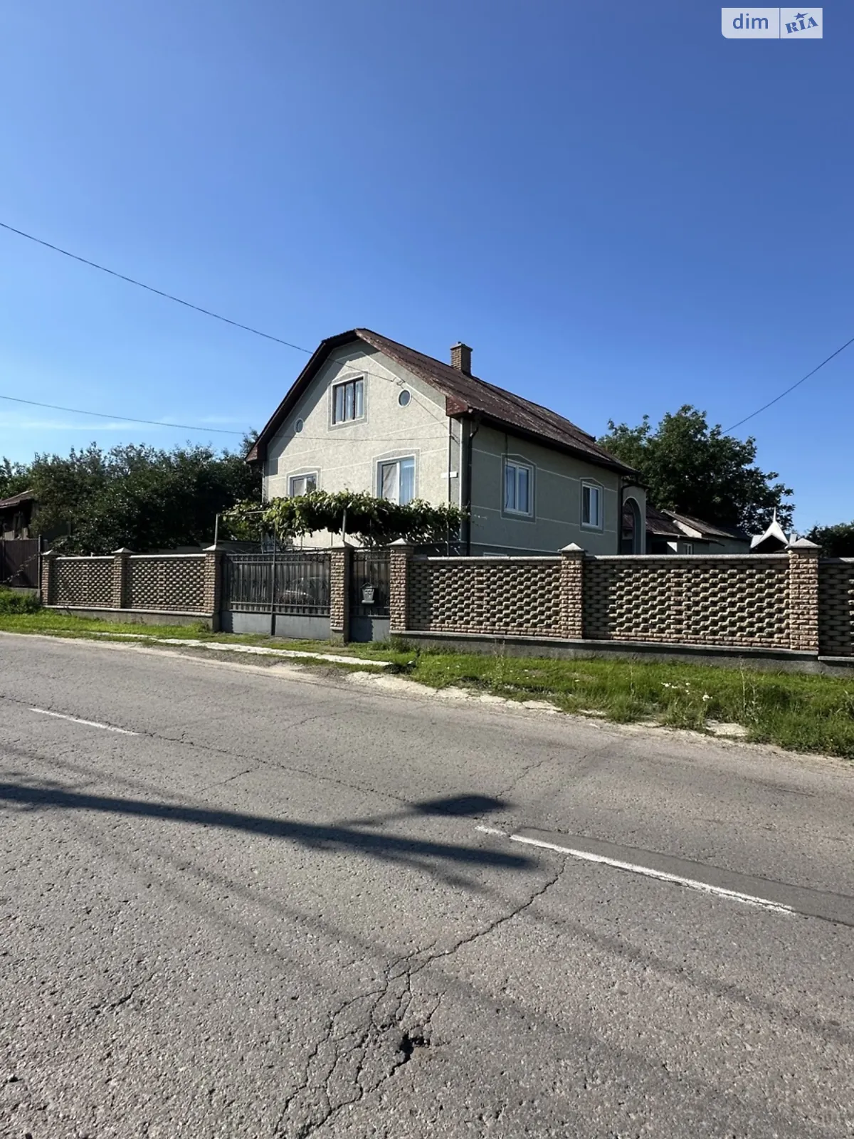 Продается дом на 2 этажа 161.3 кв. м с беседкой, цена: 145000 $ - фото 1