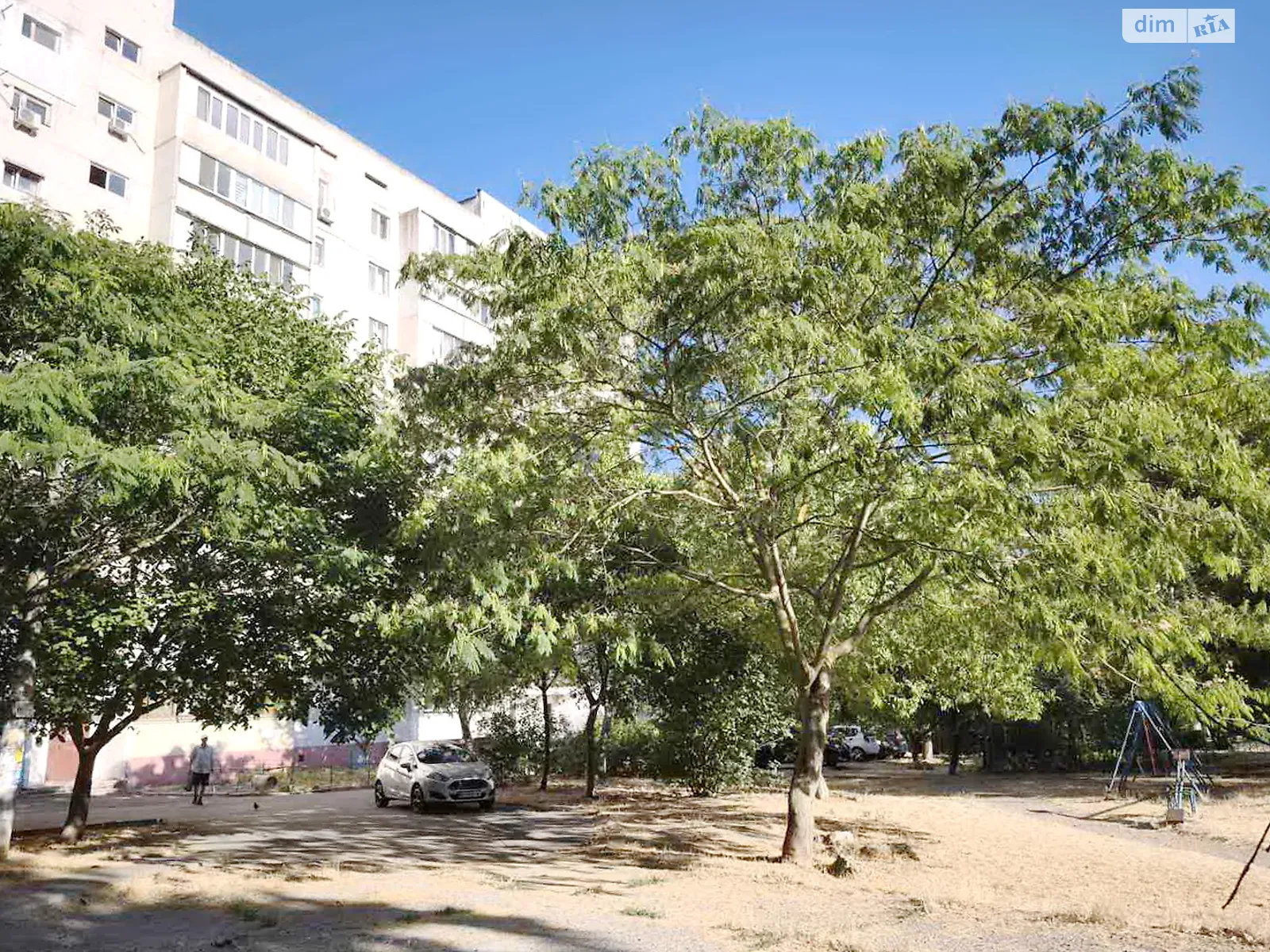 Продается 3-комнатная квартира 70.6 кв. м в Одессе, ул. Семьи Глодан(Ильфа и Петрова) - фото 1