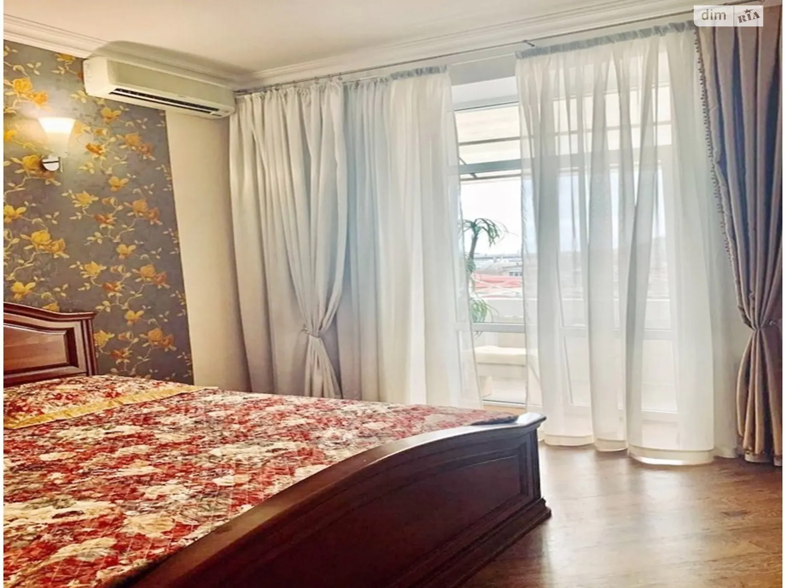 Продается 2-комнатная квартира 61 кв. м в Одессе, ул. Святослава Караванского(Жуковского), 16 - фото 1