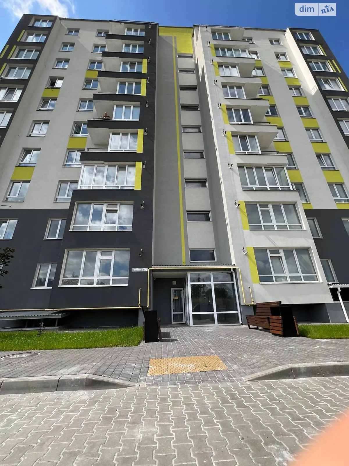 Продается 2-комнатная квартира 76.6 кв. м в Хмельницком, ул. Гетмана Мазепы(Красовского Маршала), 67 - фото 1