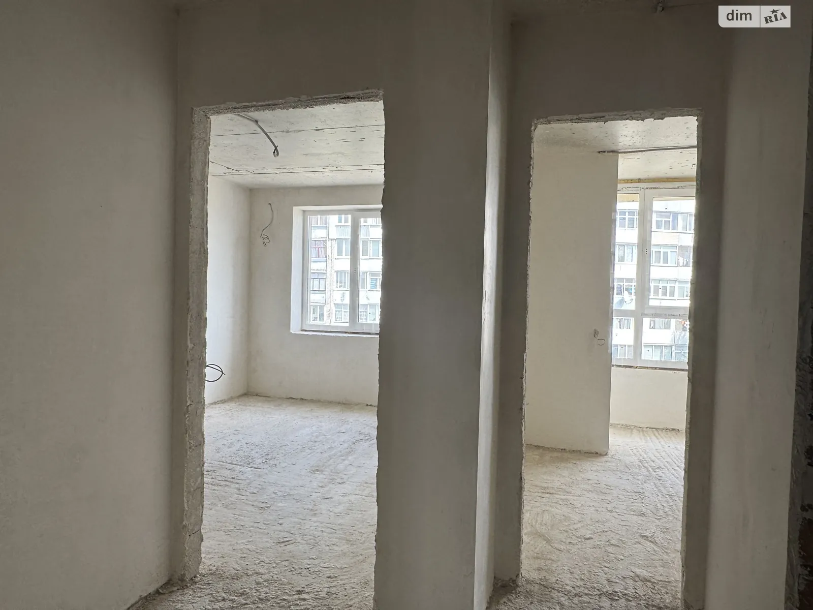 Продается 1-комнатная квартира 38 кв. м в Виннице, ул. Евгения Пикуса, 14 - фото 1