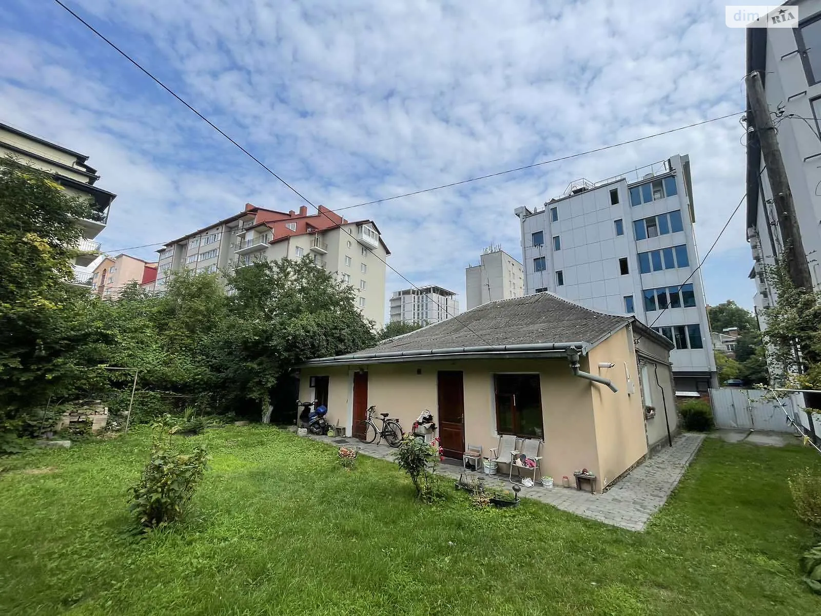 Продается одноэтажный дом 100 кв. м с мансардой, цена: 170000 $ - фото 1