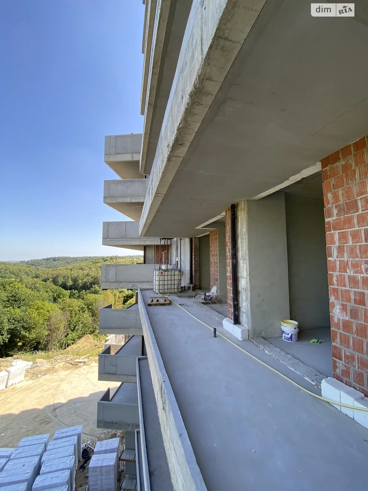 Продается 2-комнатная квартира 67.7 кв. м в Львове, ул. Китайская, 42А - фото 1