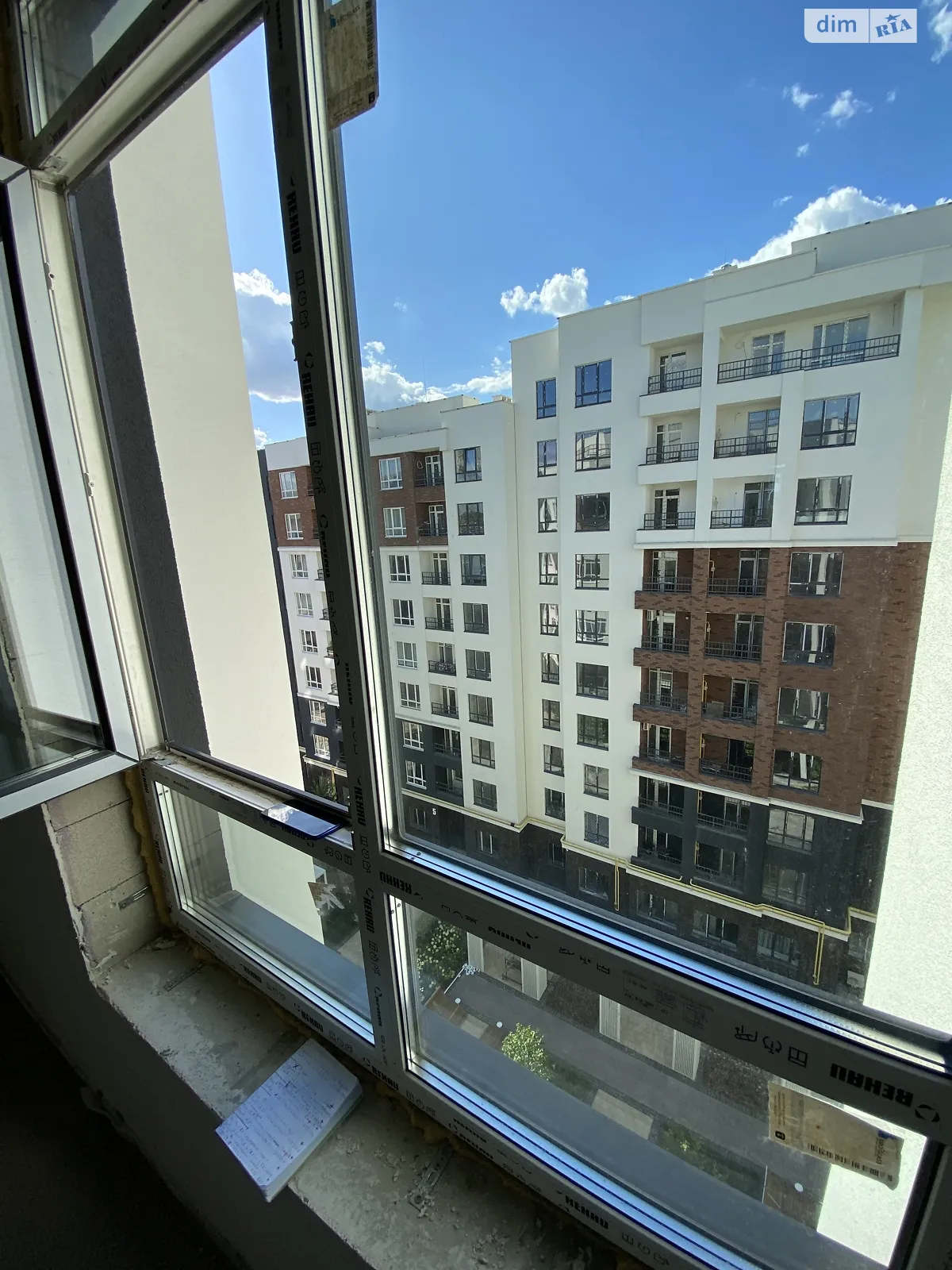 Продается 3-комнатная квартира 79.4 кв. м в Ирпене, ул. Ольги Кобылянской(Достоевского), 18 - фото 1