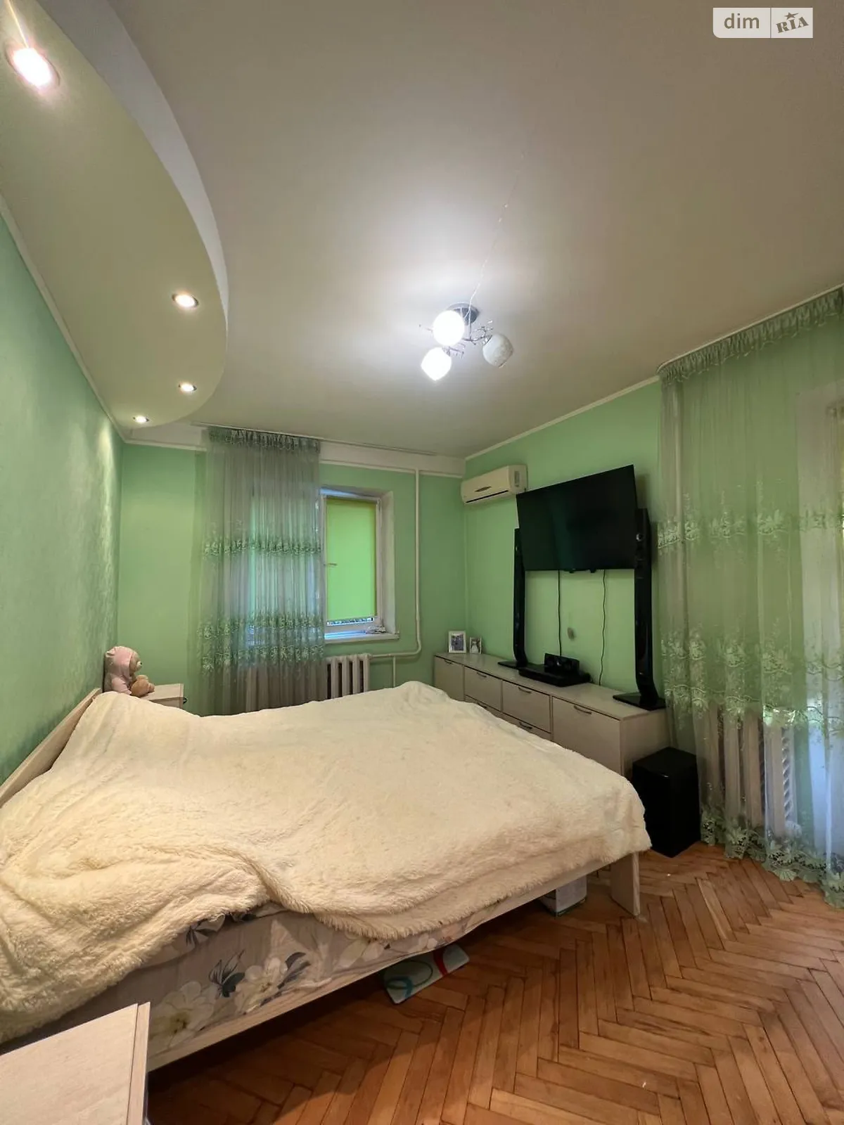 Продается 4-комнатная квартира 61.1 кв. м в Киеве, ул. Космонавта Поповича(Космонавта Волкова), 20 - фото 1