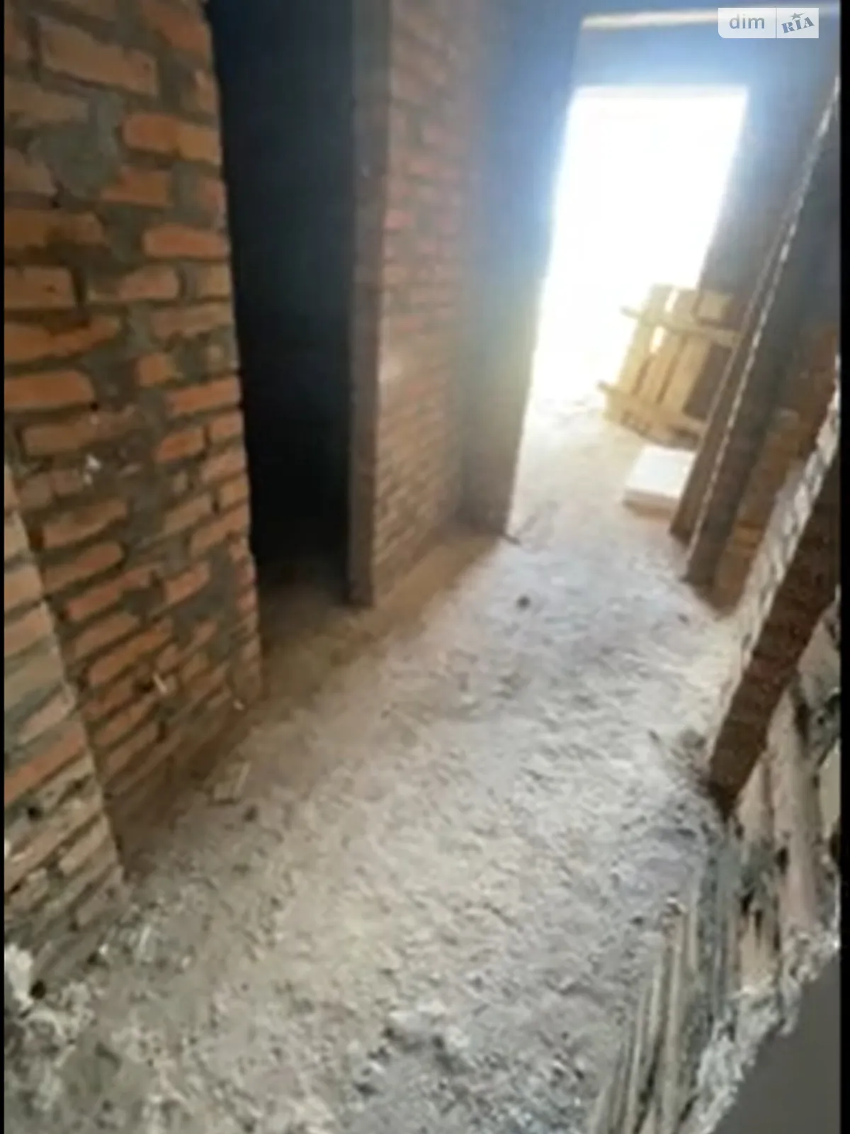 Продается 1-комнатная квартира 34 кв. м в Буче, ул. Ивана Кожедуба, 8А - фото 1