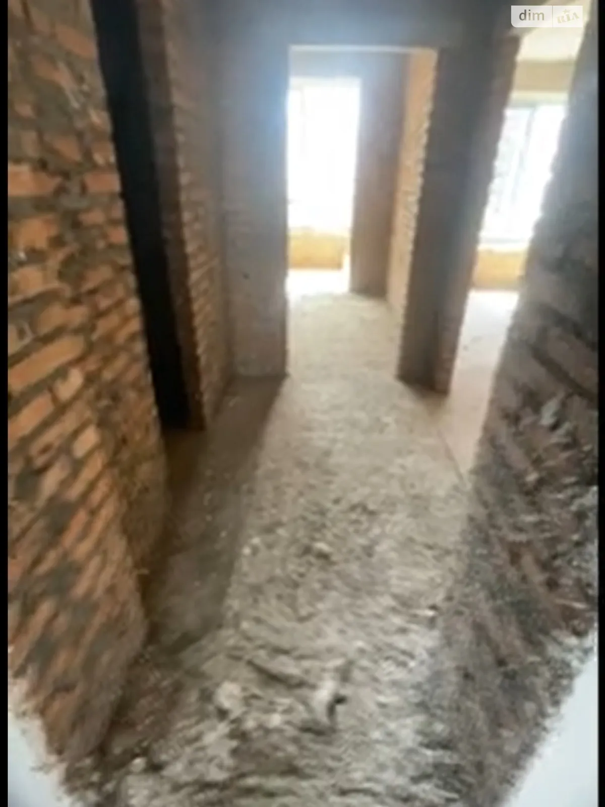 Продается 1-комнатная квартира 37 кв. м в Буче, ул. Ивана Кожедуба, 8А - фото 1