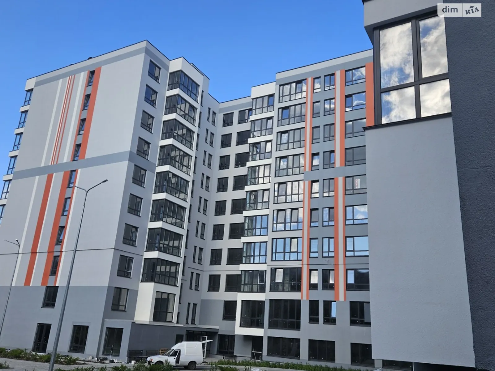 Продается 2-комнатная квартира 79.5 кв. м в Виннице, пл. Привокзальная, 30 - фото 1