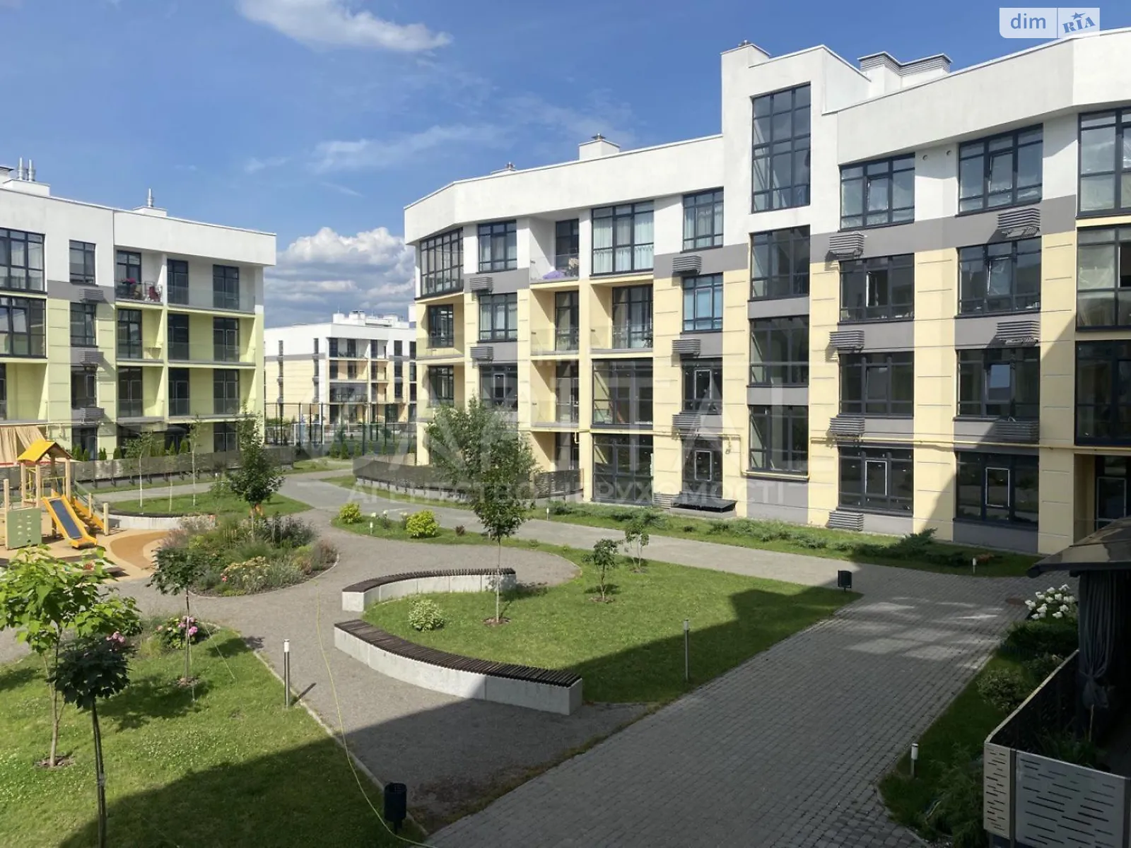 Продається 2-кімнатна квартира 76 кв. м у Києві, вул. Дубищанська - фото 1