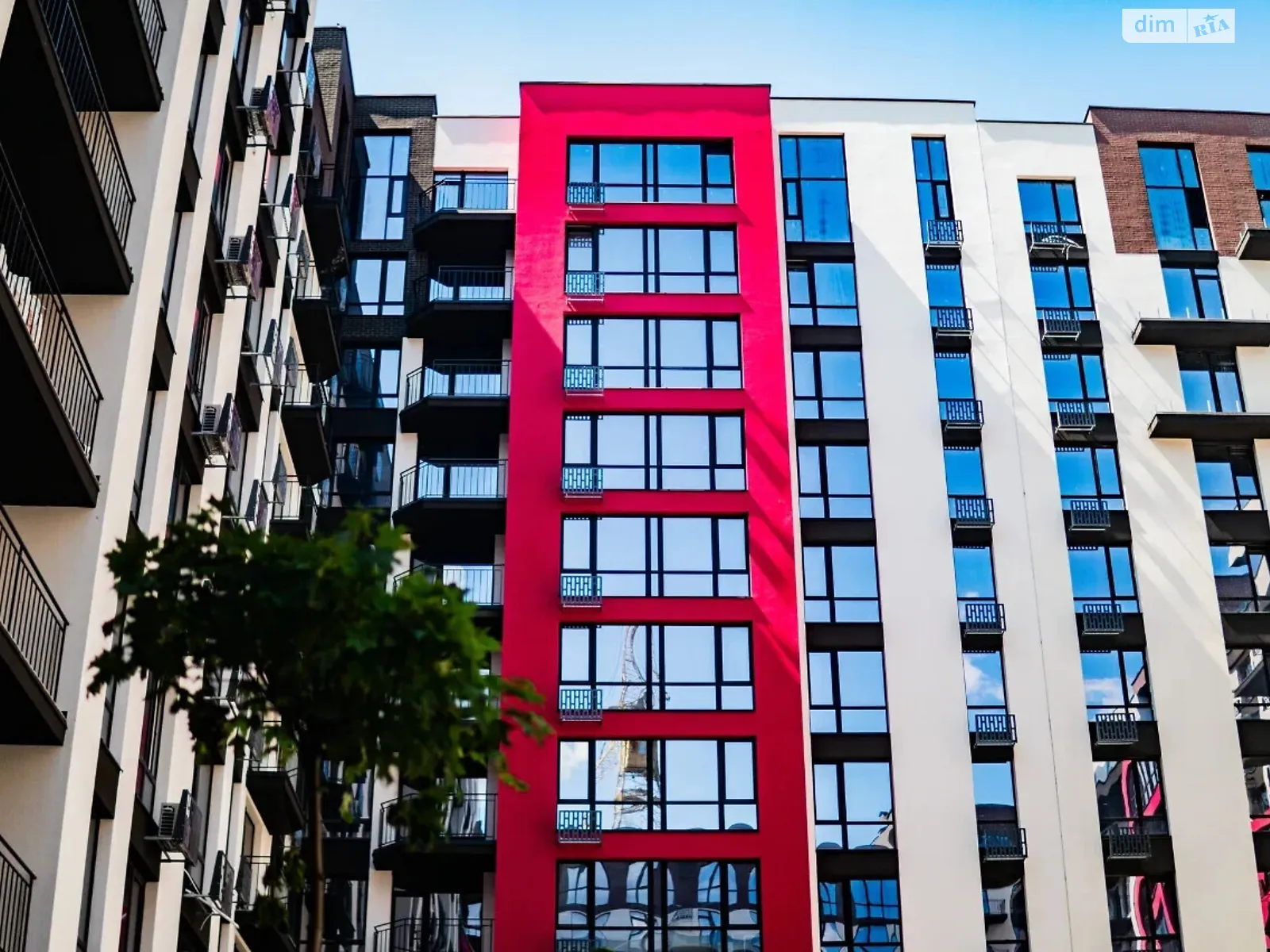 Продается 1-комнатная квартира 45.3 кв. м в Ивано-Франковске, ул. Левицкого Романа - фото 1