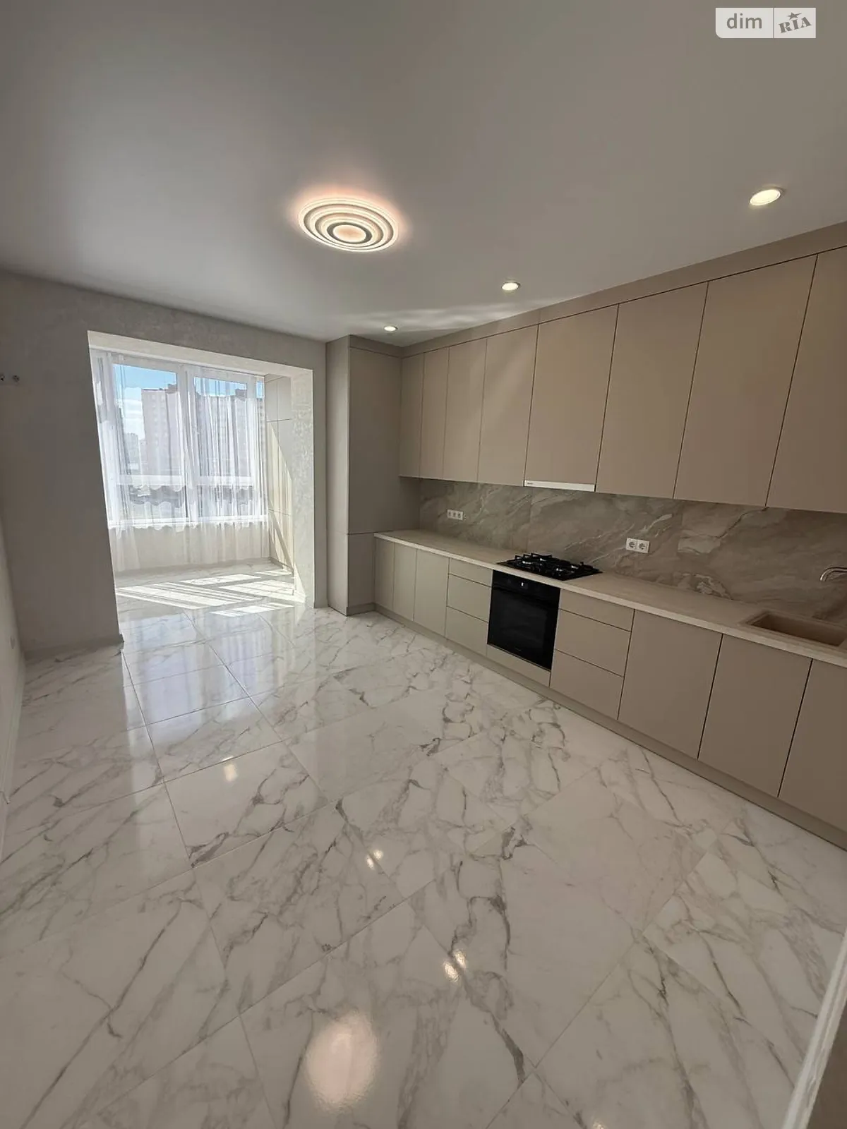 Продается 2-комнатная квартира 73 кв. м в Хмельницком, ул. Гетьманская - фото 1