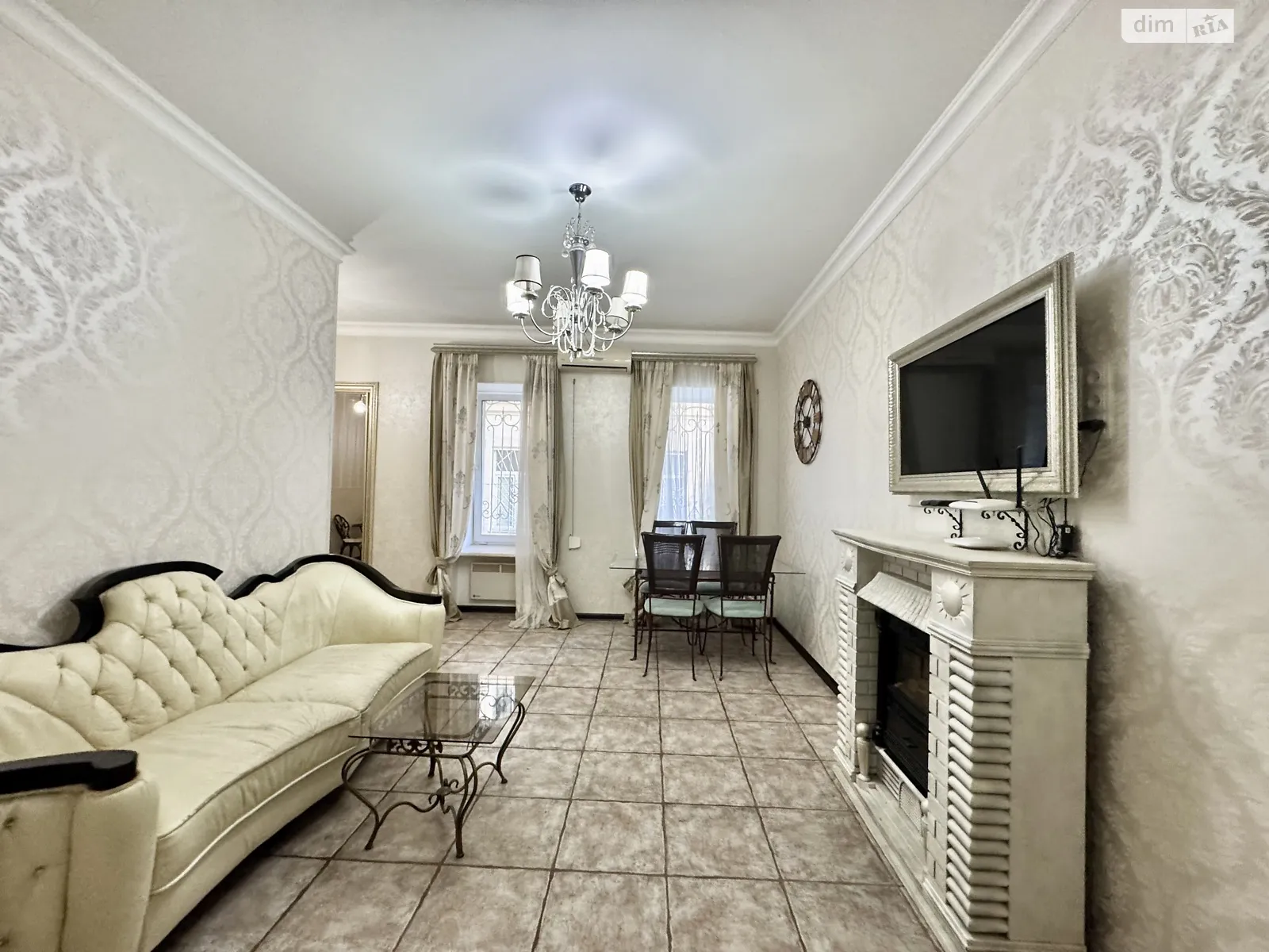 Продается 3-комнатная квартира 75 кв. м в Одессе, ул. Маразлиевская, 5 - фото 1