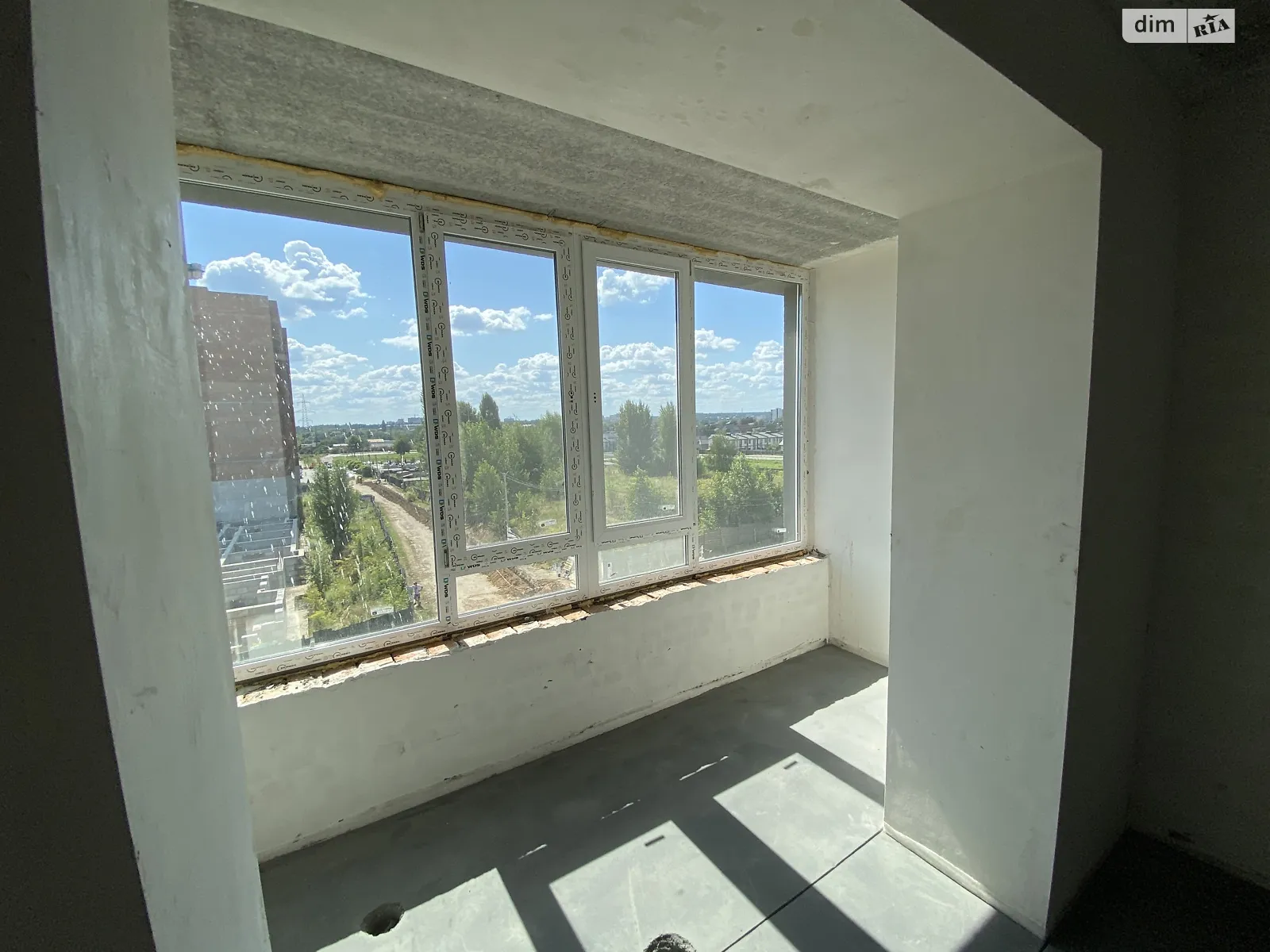 Продается 1-комнатная квартира 32 кв. м в Буче, ул. Ивана Кожедуба, 4Б - фото 1