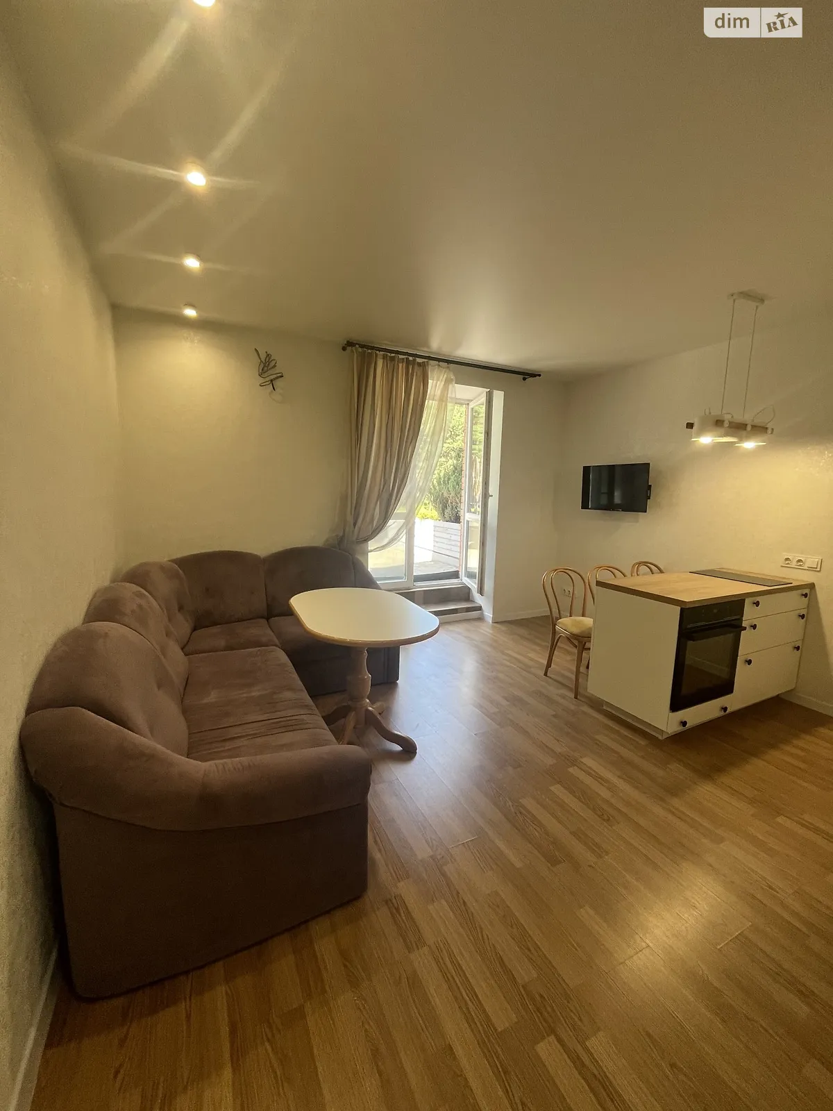 Продается 2-комнатная квартира 41 кв. м в Ирпене, ул. Университетская(Карла Маркса), 2/1 корпус 3 - фото 1