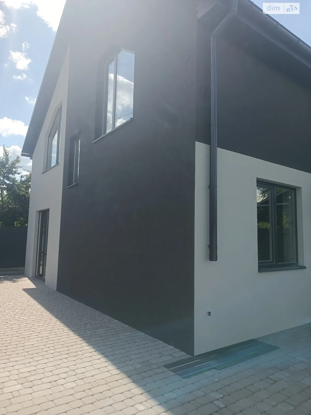 Продается дом на 2 этажа 85 кв. м с террасой, цена: 65000 $ - фото 1
