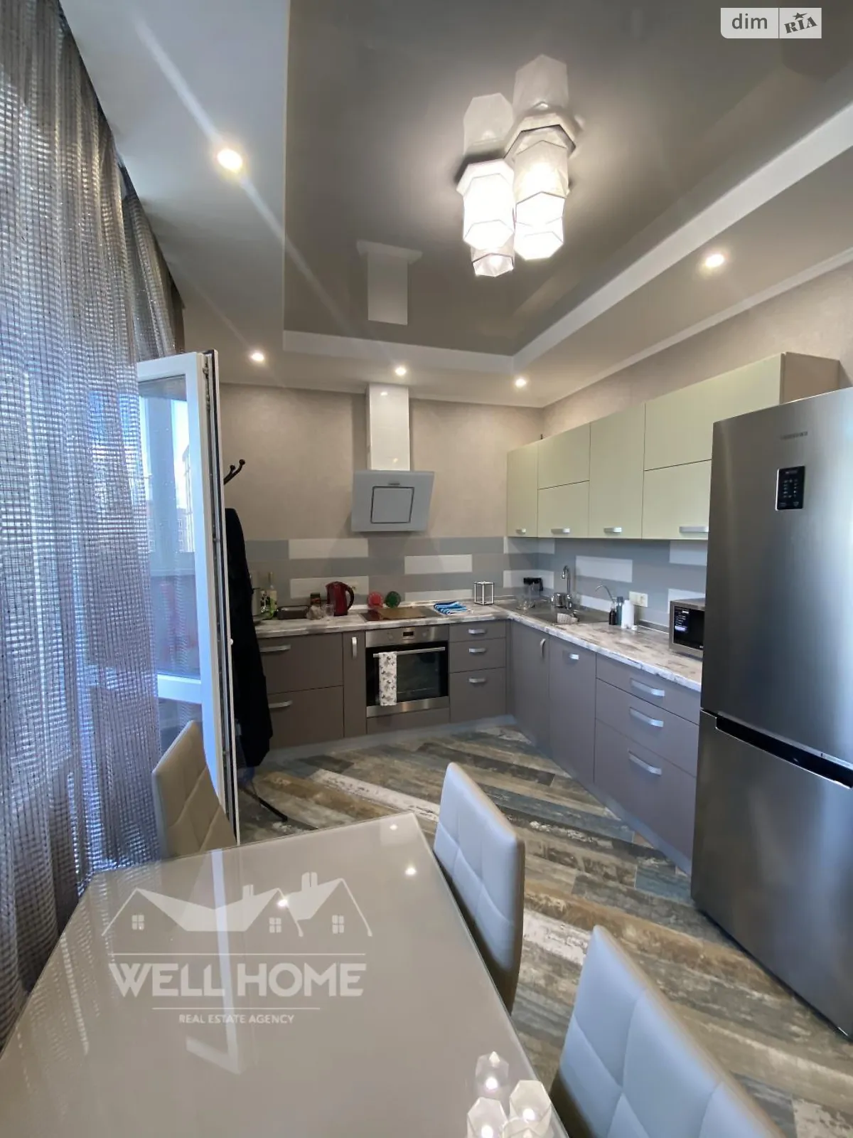 Продается 1-комнатная квартира 42.3 кв. м в Броварах, ул. Вячеслава Черновола, 6А - фото 1