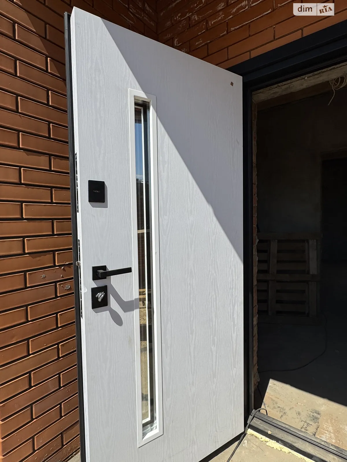 Продается одноэтажный дом 80 кв. м с подвалом, цена: 79000 $ - фото 1