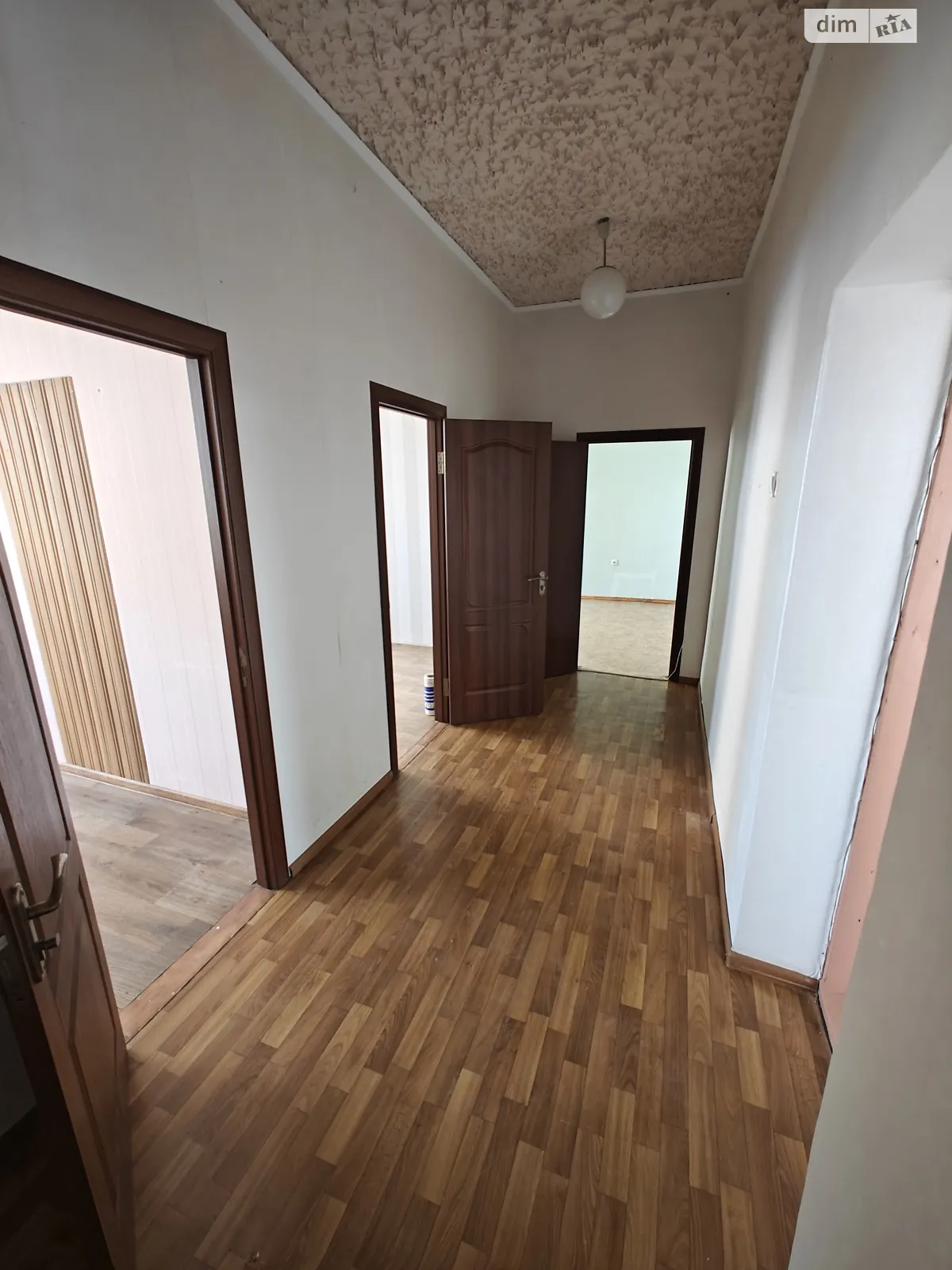 Сдается в аренду офис 47 кв. м в бизнес-центре, цена: 11280 грн - фото 1