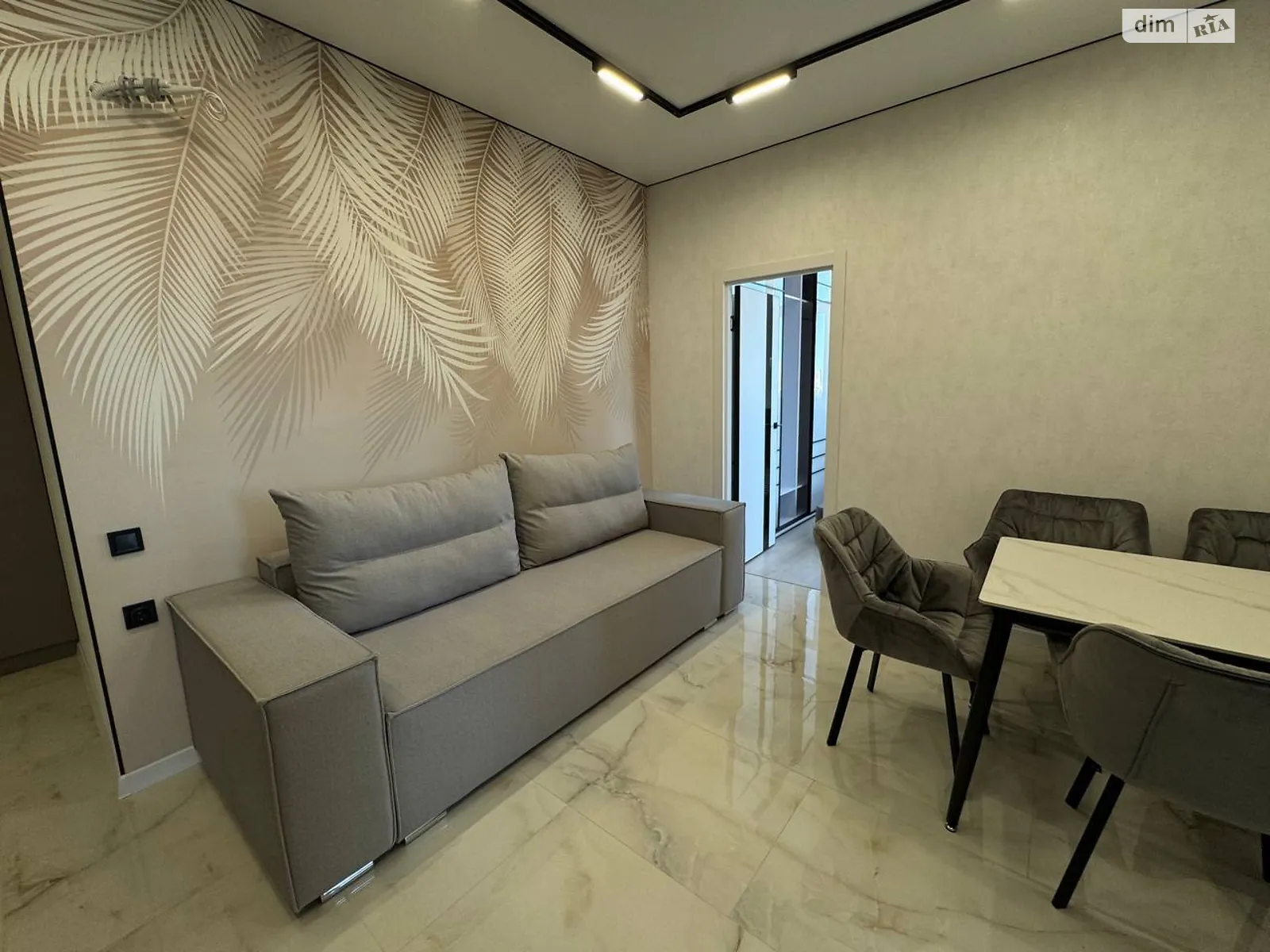 Продается 3-комнатная квартира 63 кв. м в Одессе, ул. Краснова, 1Б - фото 1