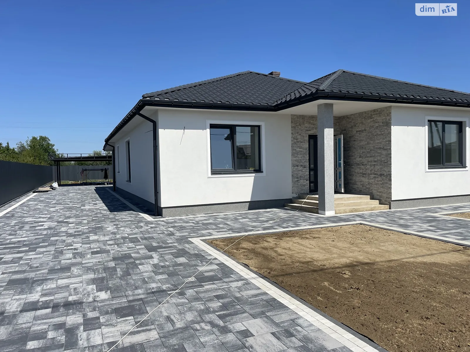 Продається одноповерховий будинок 135 кв. м з банею/сауною, цена: 225000 $ - фото 1