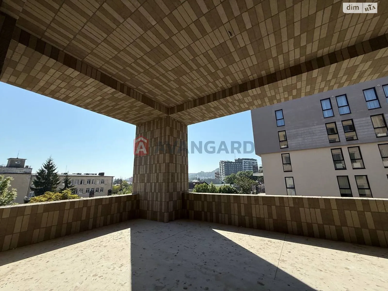 Продається 2-кімнатна квартира 78.96 кв. м у Львові, вул. Замарстинівська, 133 - фото 1