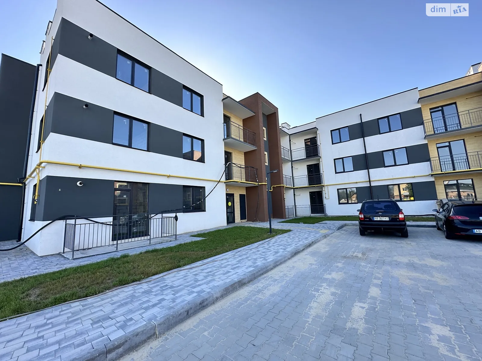 Продается 1-комнатная квартира 45.5 кв. м в Виннице, 4-й пер. Леонида Каденюка(Комарова), 1 - фото 1