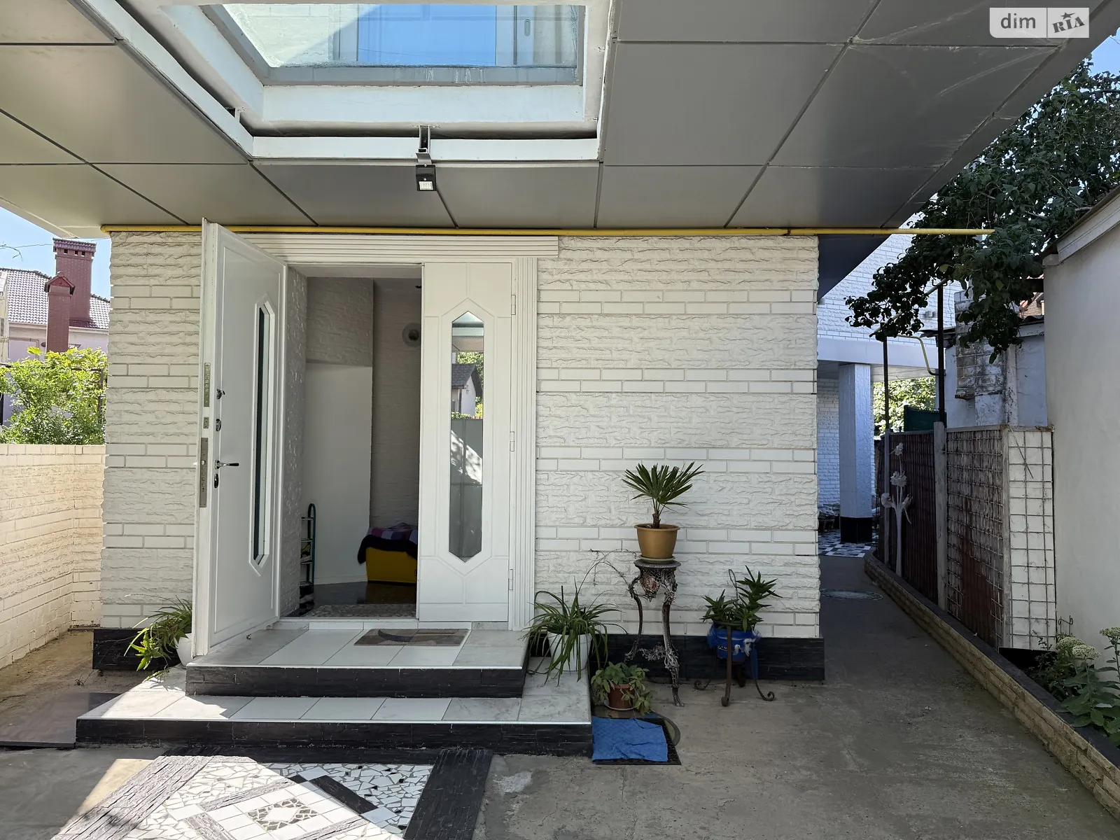 Сдается в аренду одноэтажный дом с мансардой, цена: 200 $ - фото 1