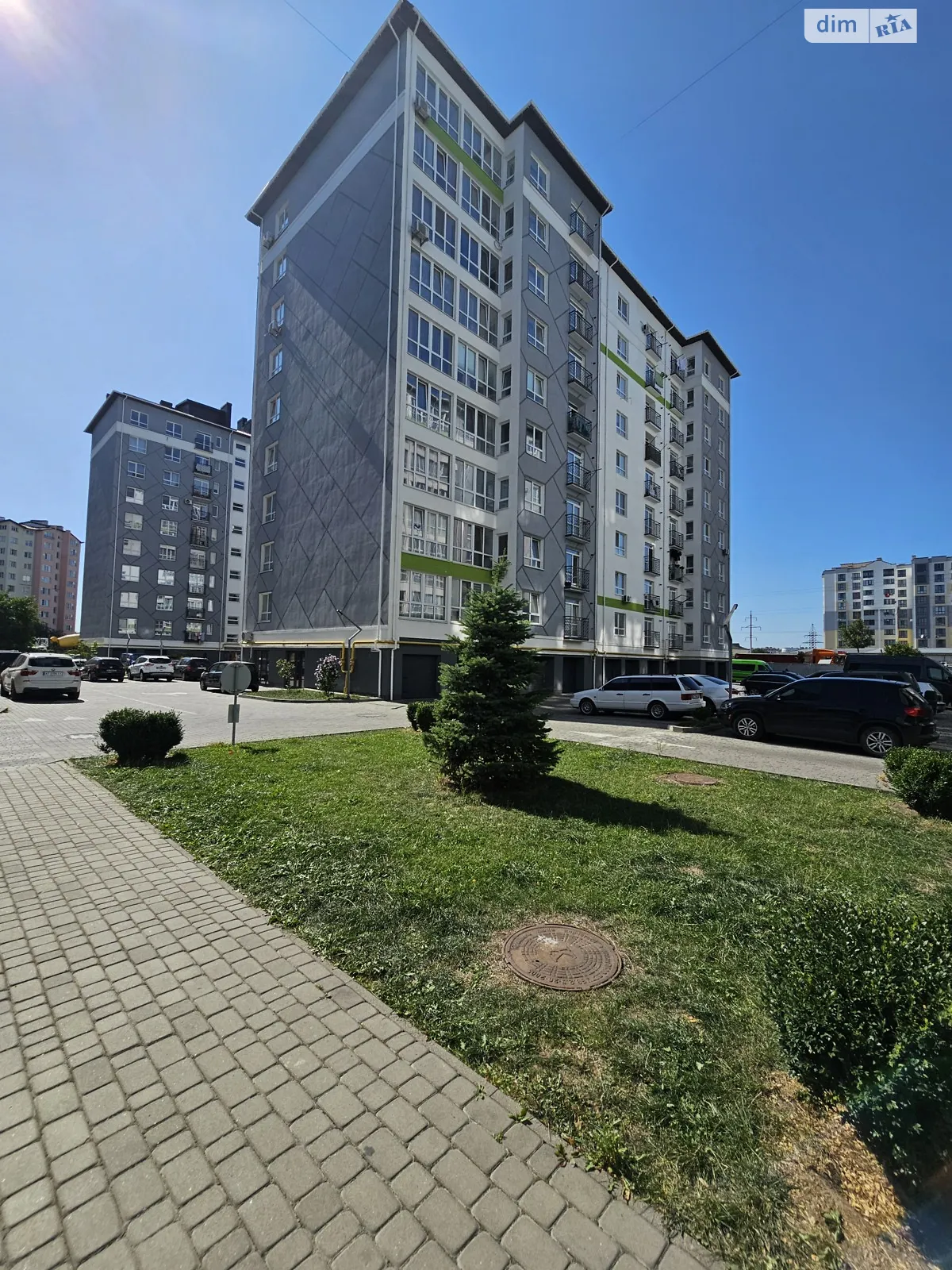 Продается 3-комнатная квартира 85 кв. м в Криховцах, ул. Довженко А. - фото 1