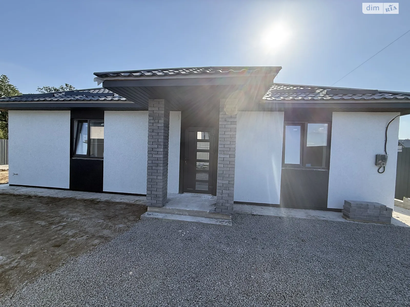 Продается одноэтажный дом 110 кв. м с мансардой, цена: 75900 $ - фото 1