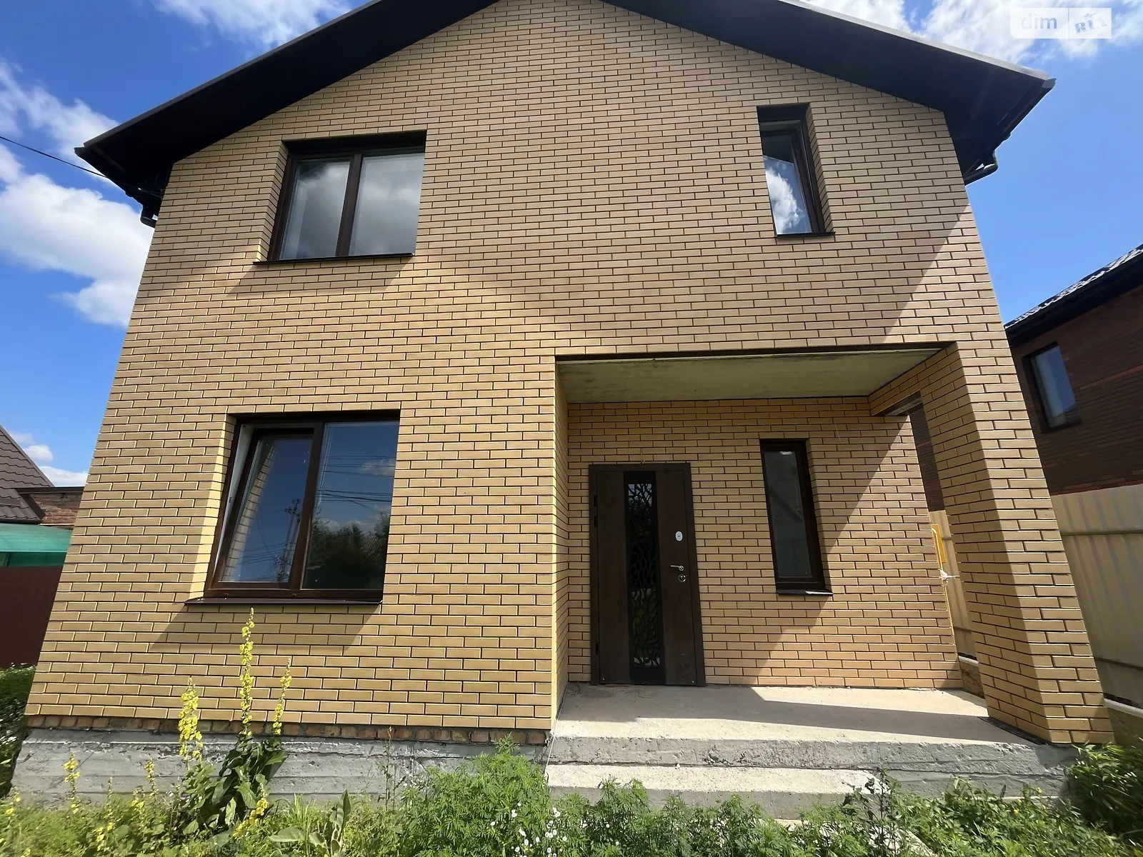 Продается дом на 2 этажа 125 кв. м с мансардой, цена: 125000 $ - фото 1