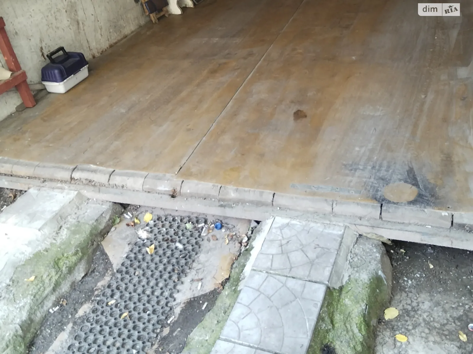 Продається окремий гараж під легкове авто на 15 кв. м, цена: 1800 $ - фото 1