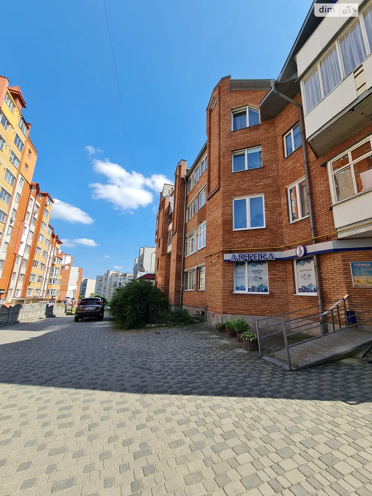 3-комнатная квартира 68.3 кв. м в Тернополе, цена: 65000 $ - фото 1