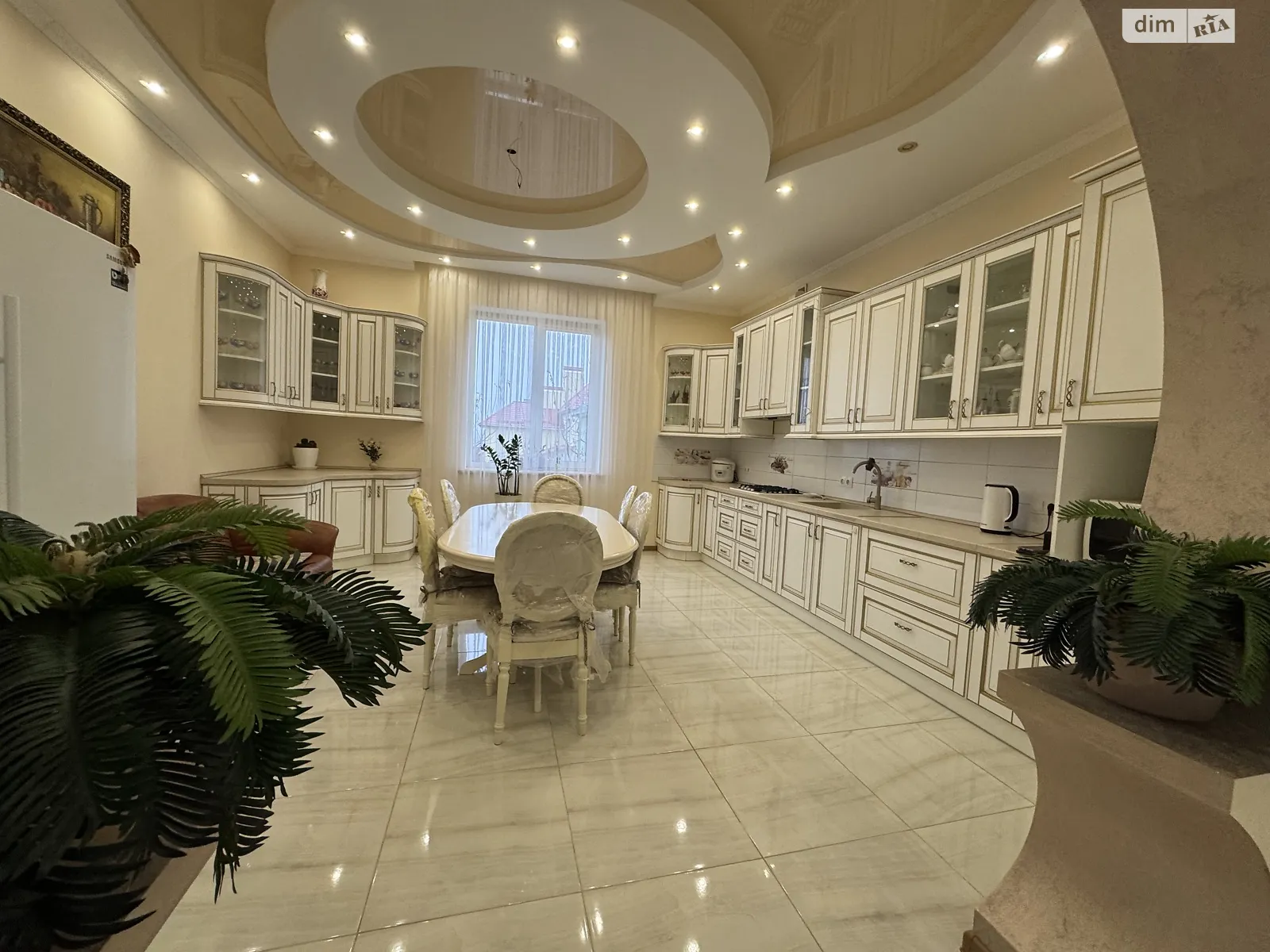 Продається будинок 2 поверховий 270.3 кв. м з терасою, цена: 250000 $ - фото 1