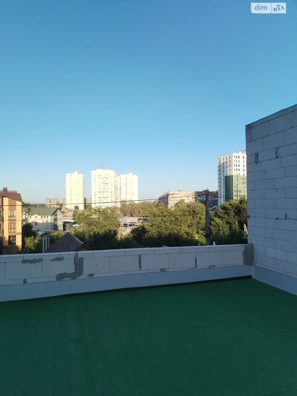 Продается дом на 2 этажа 168 кв. м с балконом, цена: 155000 $ - фото 1