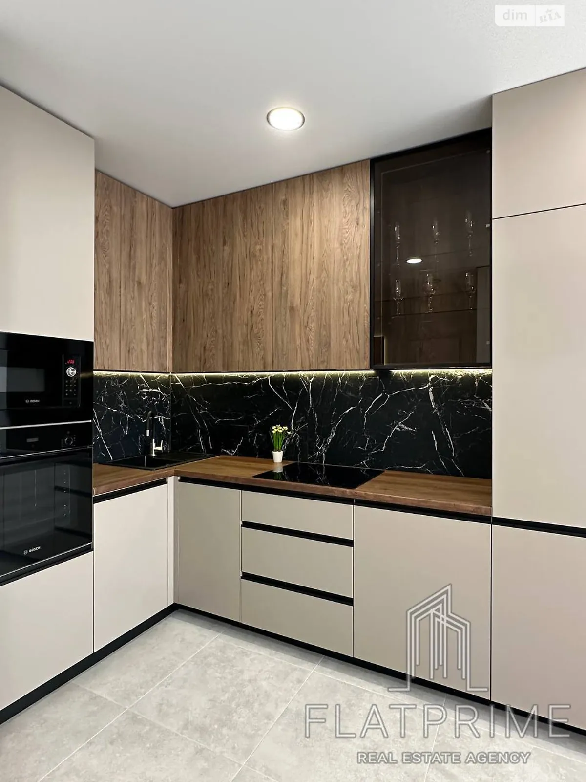 Продається 1-кімнатна квартира 43 кв. м у Києві, вул. Родини Крістерів, 14 - фото 1