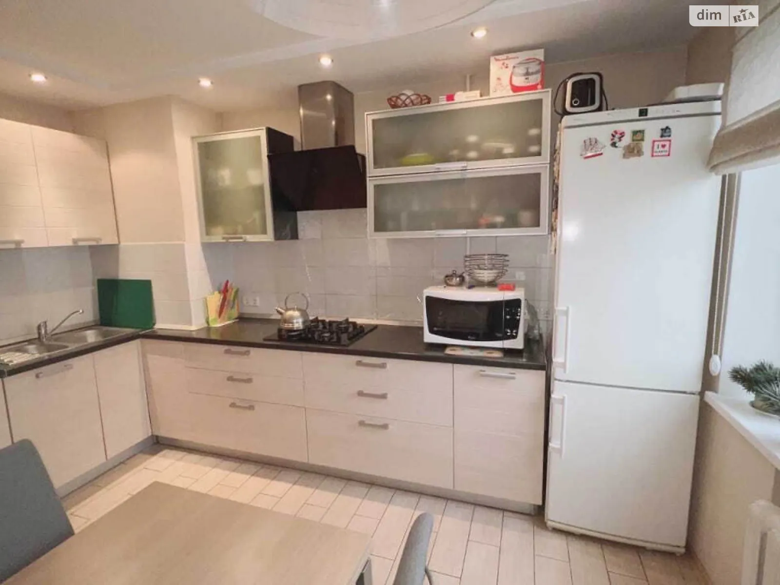 Продається 3-кімнатна квартира 64 кв. м у Дніпрі, мас. Тополя-3, 20 - фото 1