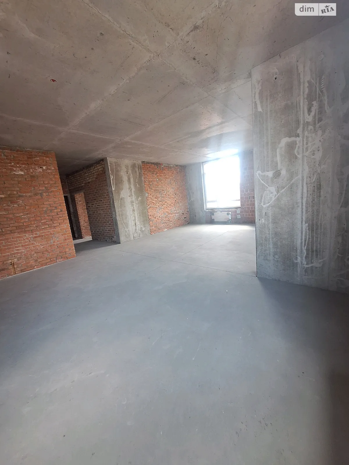 Продается 3-комнатная квартира 112 кв. м в Киеве, ул. Речная(Годовая), 4 - фото 1