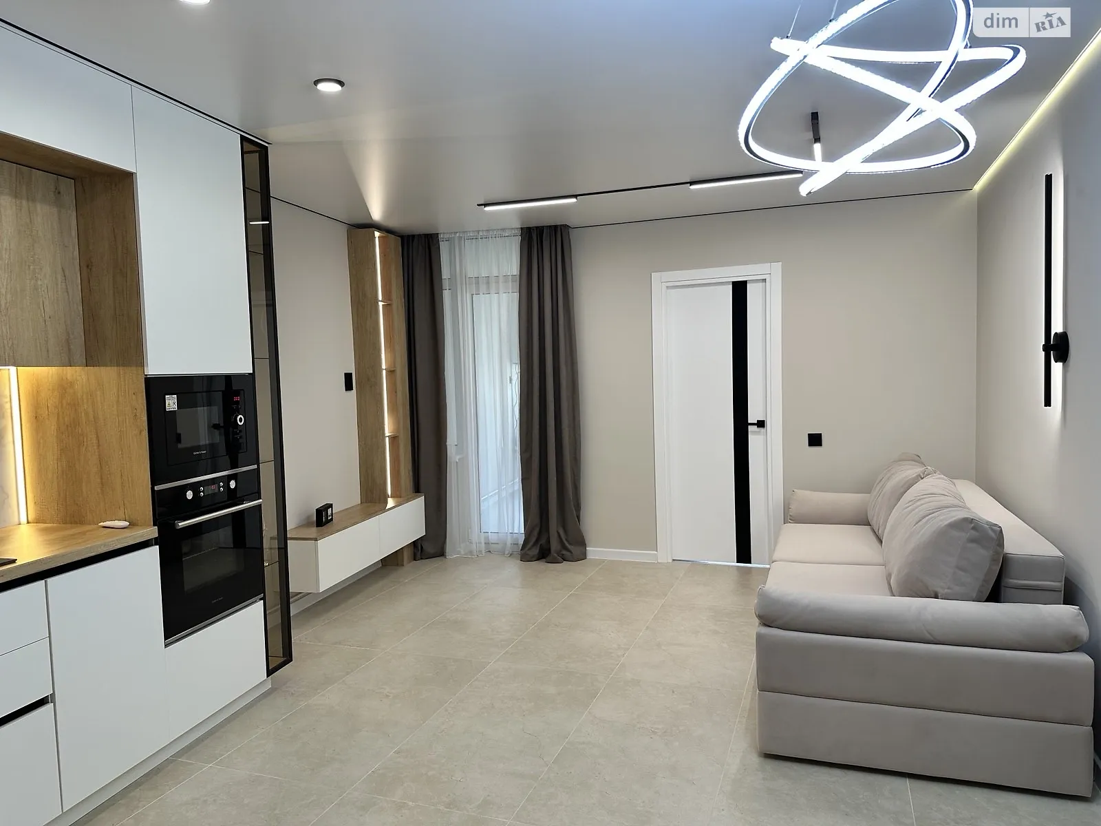 2-комнатная квартира 71.6 кв. м в Тернополе, цена: 89000 $ - фото 1