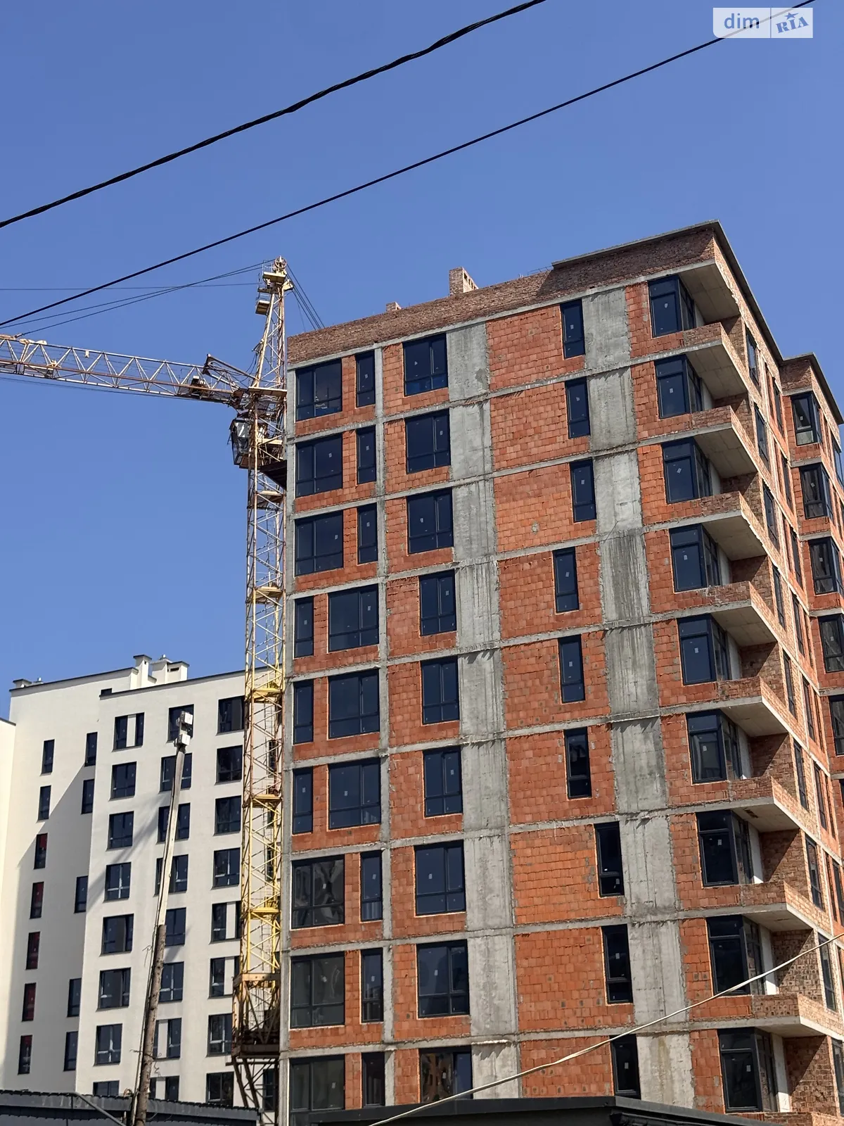 Продается 3-комнатная квартира 90 кв. м в Ивано-Франковске, ул. Национальной Гвардии(Советской Армии), 14С - фото 1