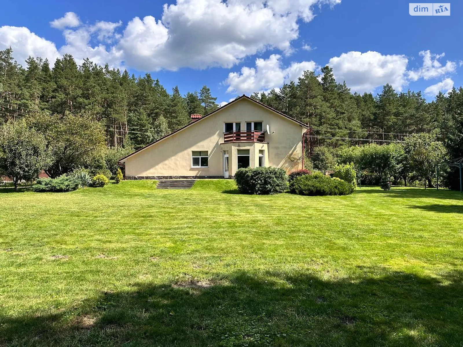 Сдается в аренду дом на 2 этажа 232.9 кв. м с беседкой, цена: 1500 $ - фото 1