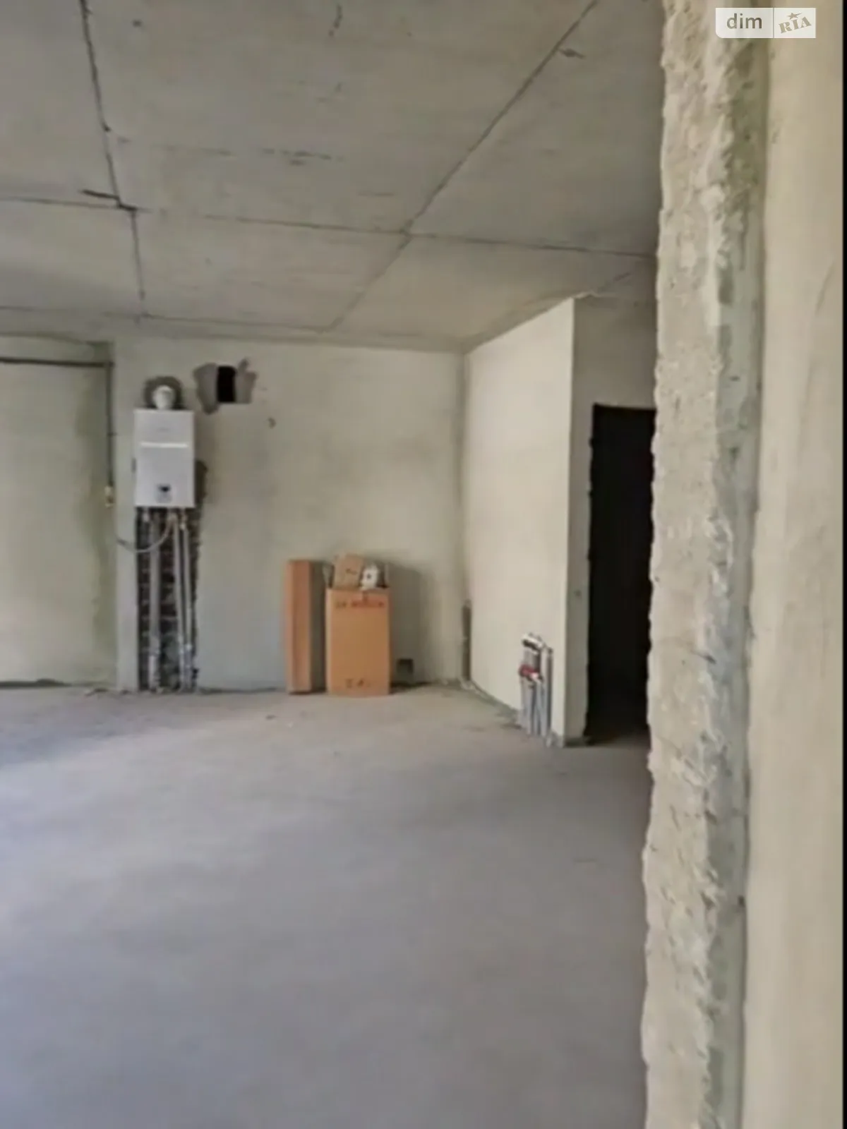 Продается 1-комнатная квартира 72 кв. м в Львове, ул. Ярославенко, 30 - фото 1